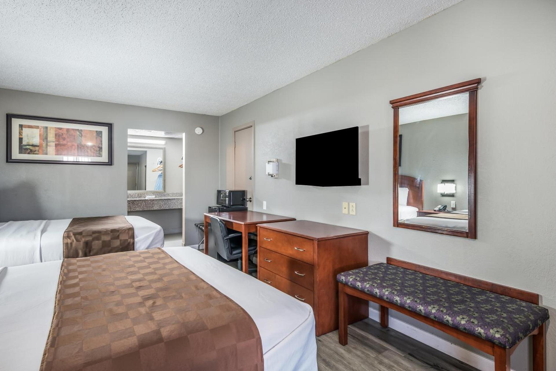 Americas Best Value Inn Arkadelphia photo 27