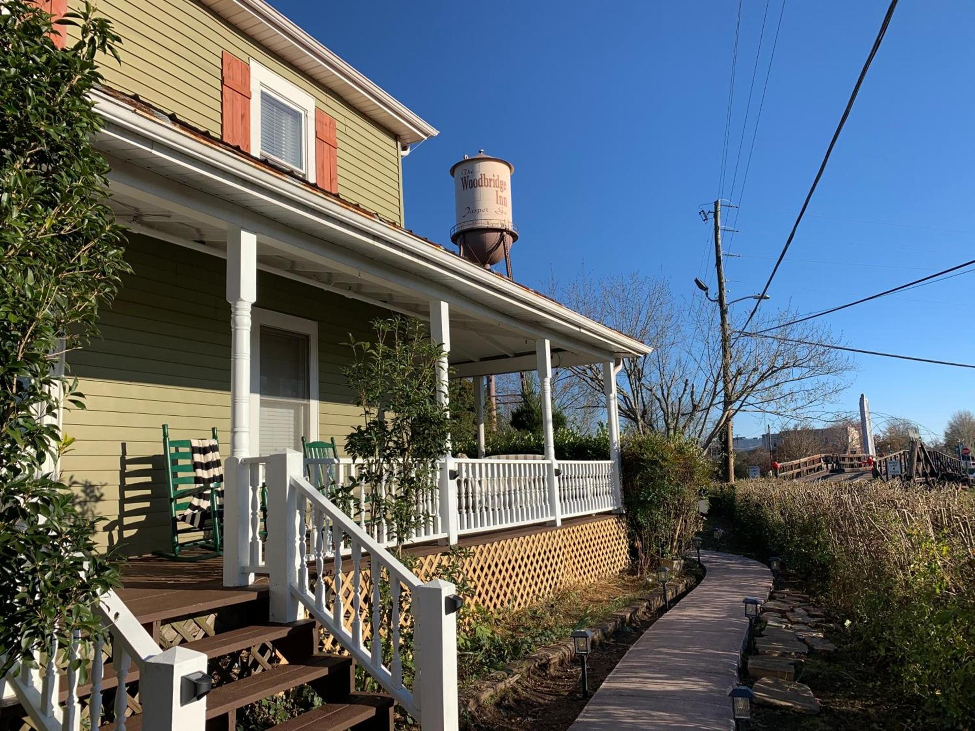 Woodbridge Inn & Tavern photo 22