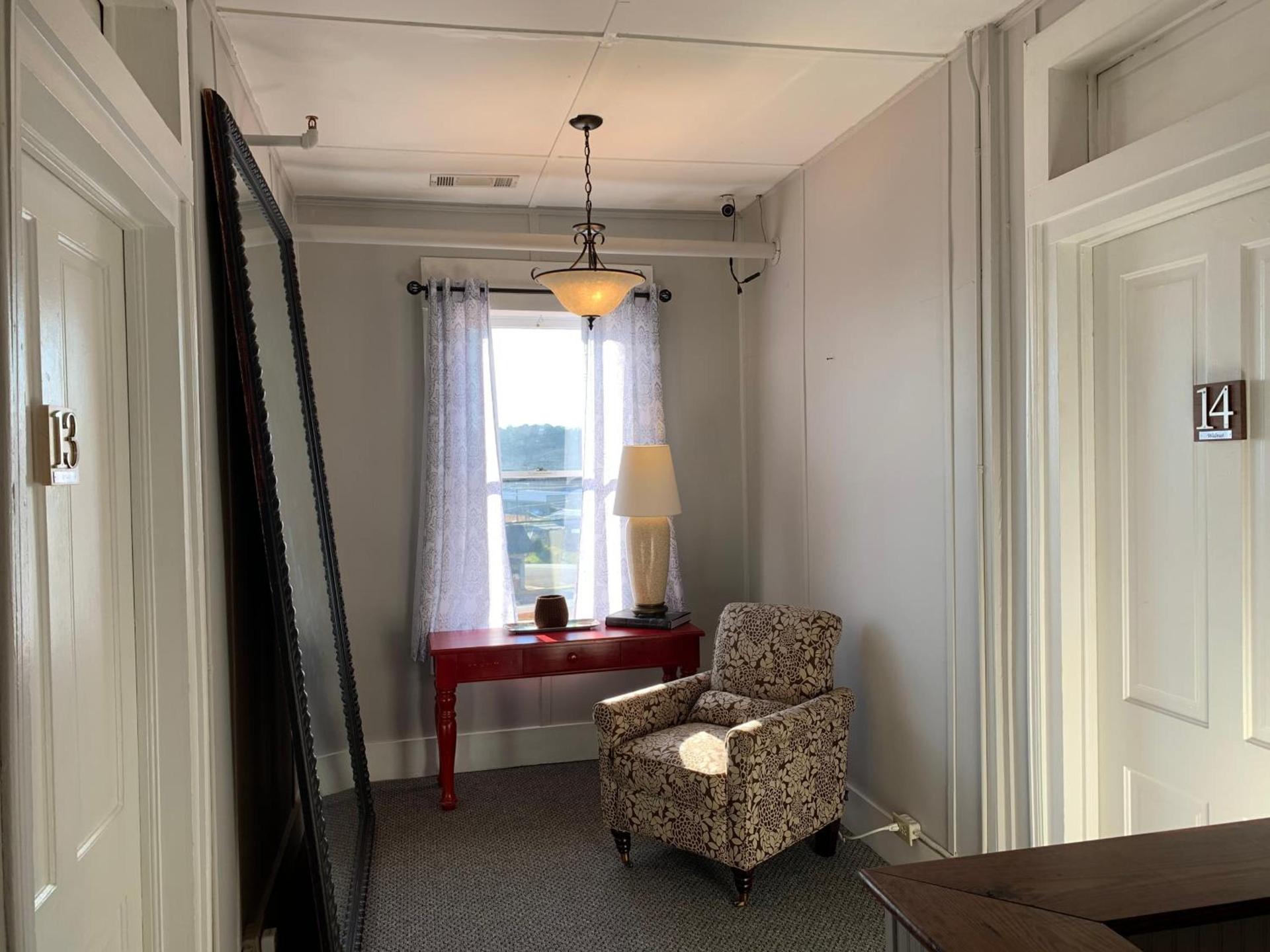 Woodbridge Inn & Tavern photo 18