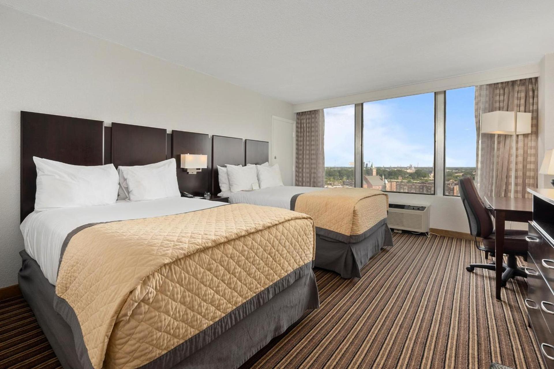 Wyndham Garden Norfolk Downtown photo 21