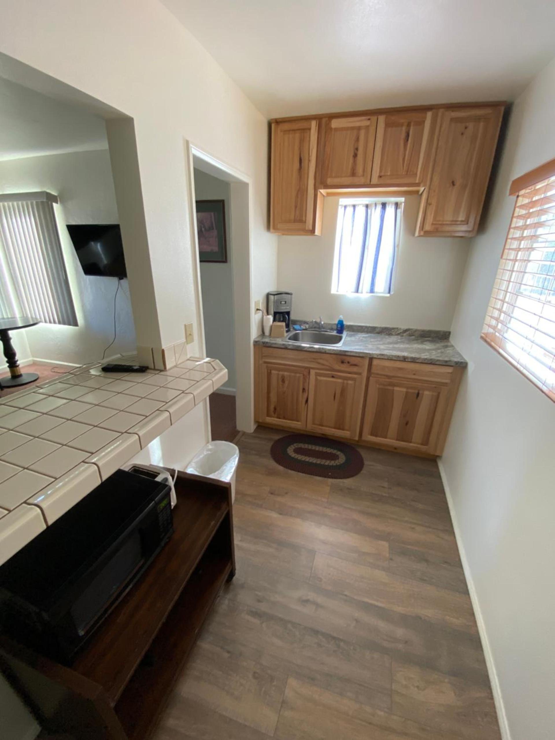 Bristlecone Motel photo 39