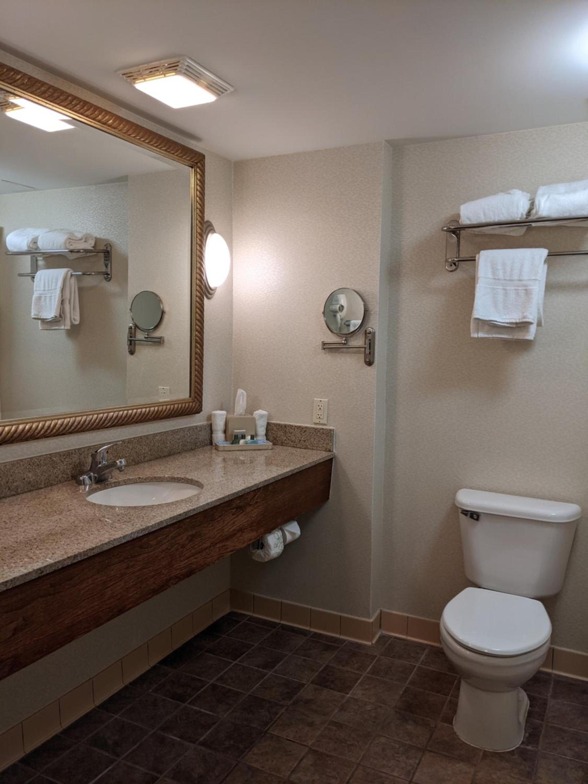 Rod 'N' Reel Resort photo 51