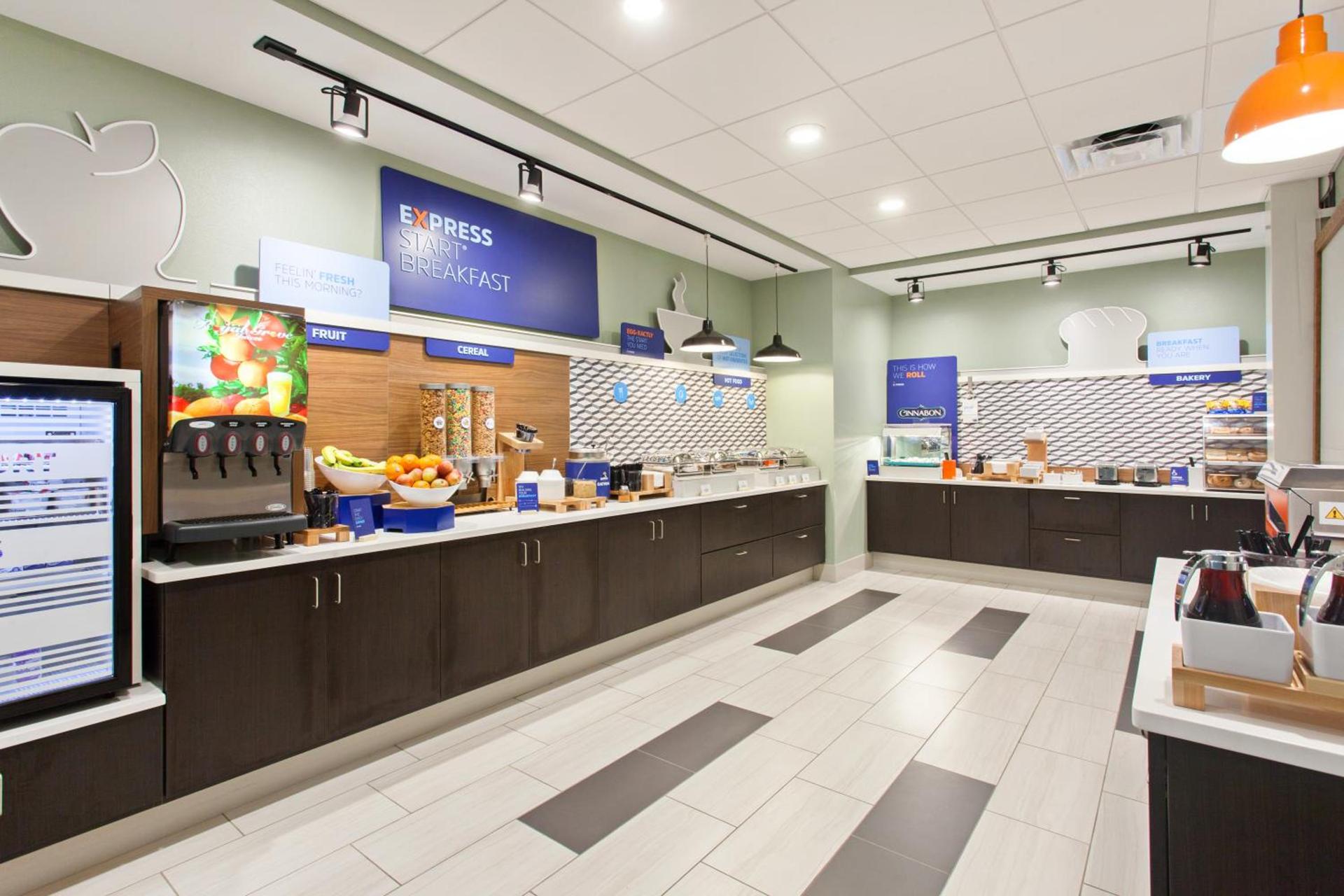 Holiday Inn Express & Suites - Moses Lake by IHG photo 7
