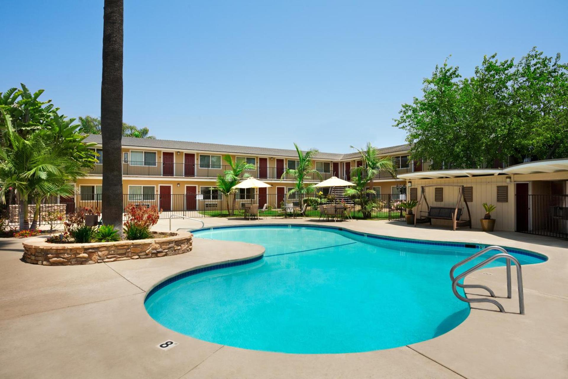 Quality Inn & Suites Santa Maria photo 2