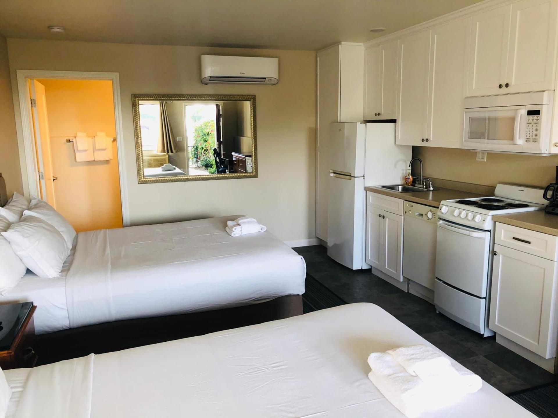 Moonlight Beach Motel photo 31