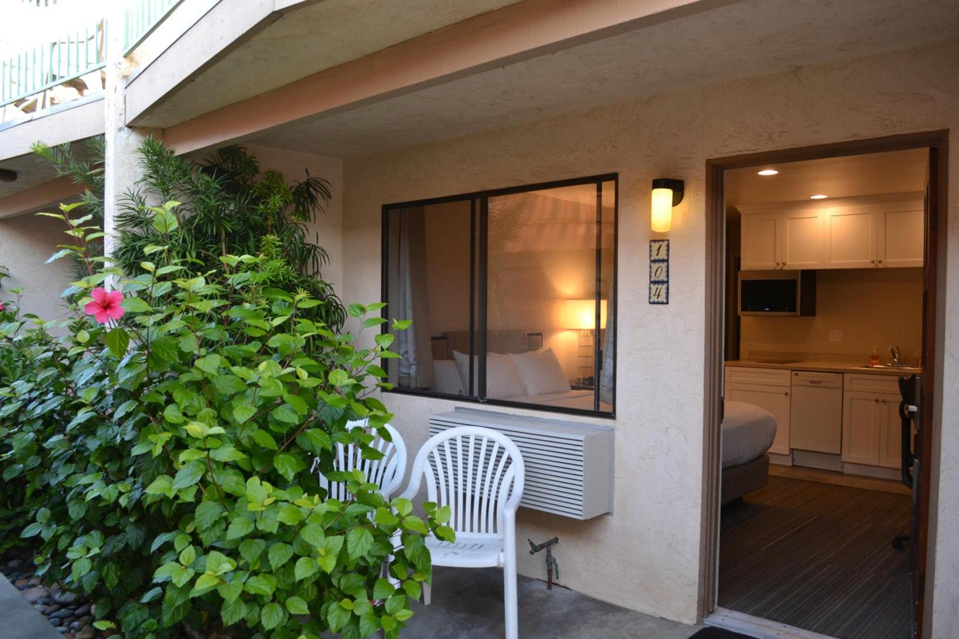 Moonlight Beach Motel photo 36