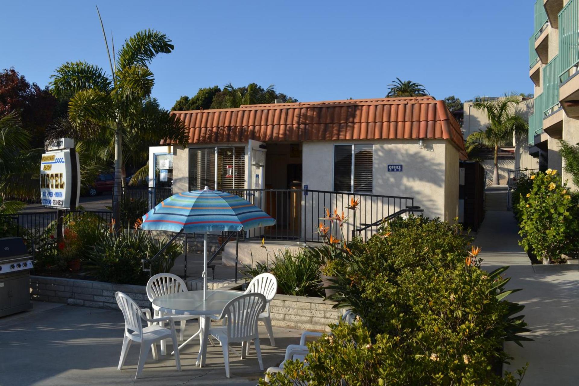 Moonlight Beach Motel photo 10