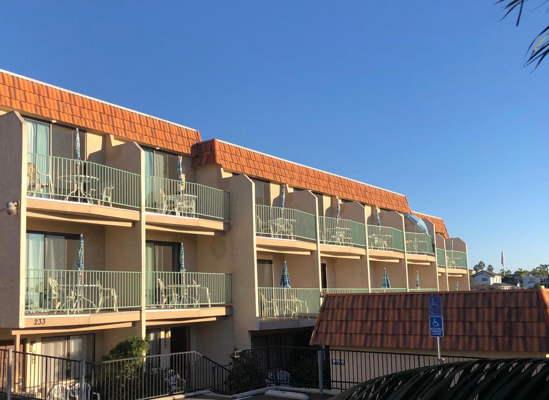 Moonlight Beach Motel photo 3