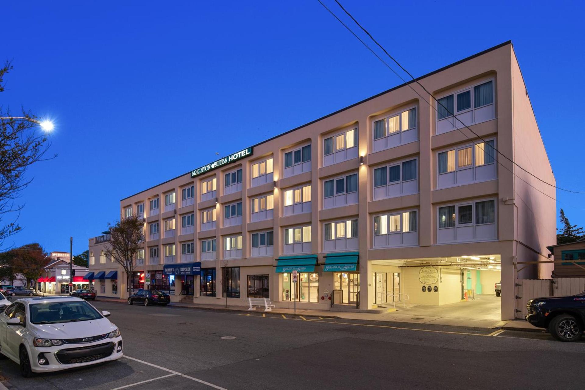 Brighton Suites Hotel photo 8