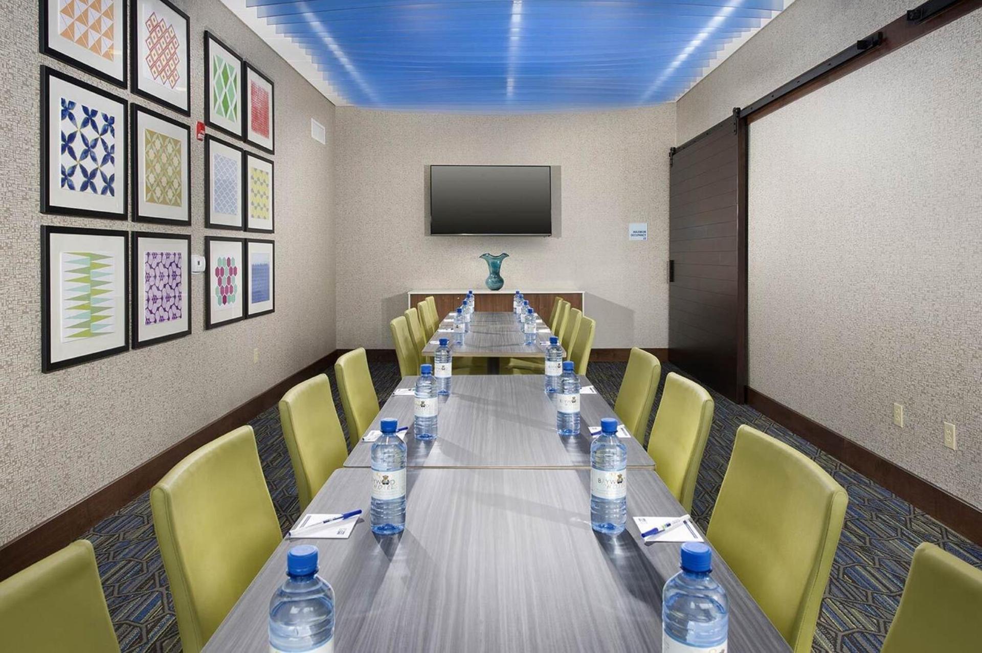 Holiday Inn Express McComb by IHG photo 20