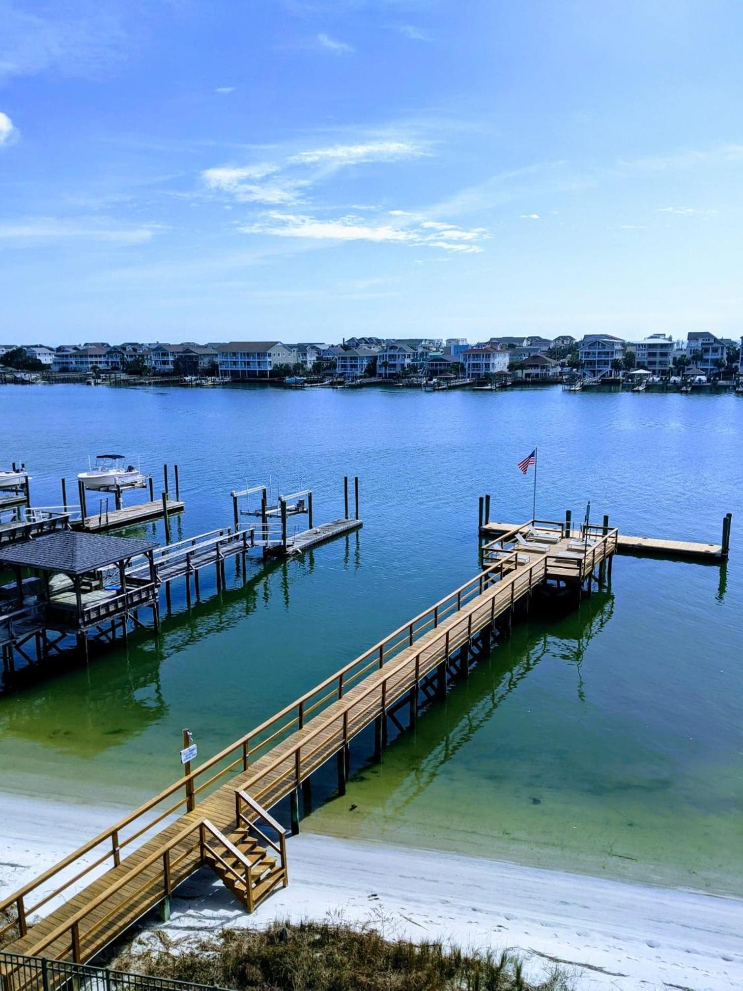 Harbor Inn photo 18