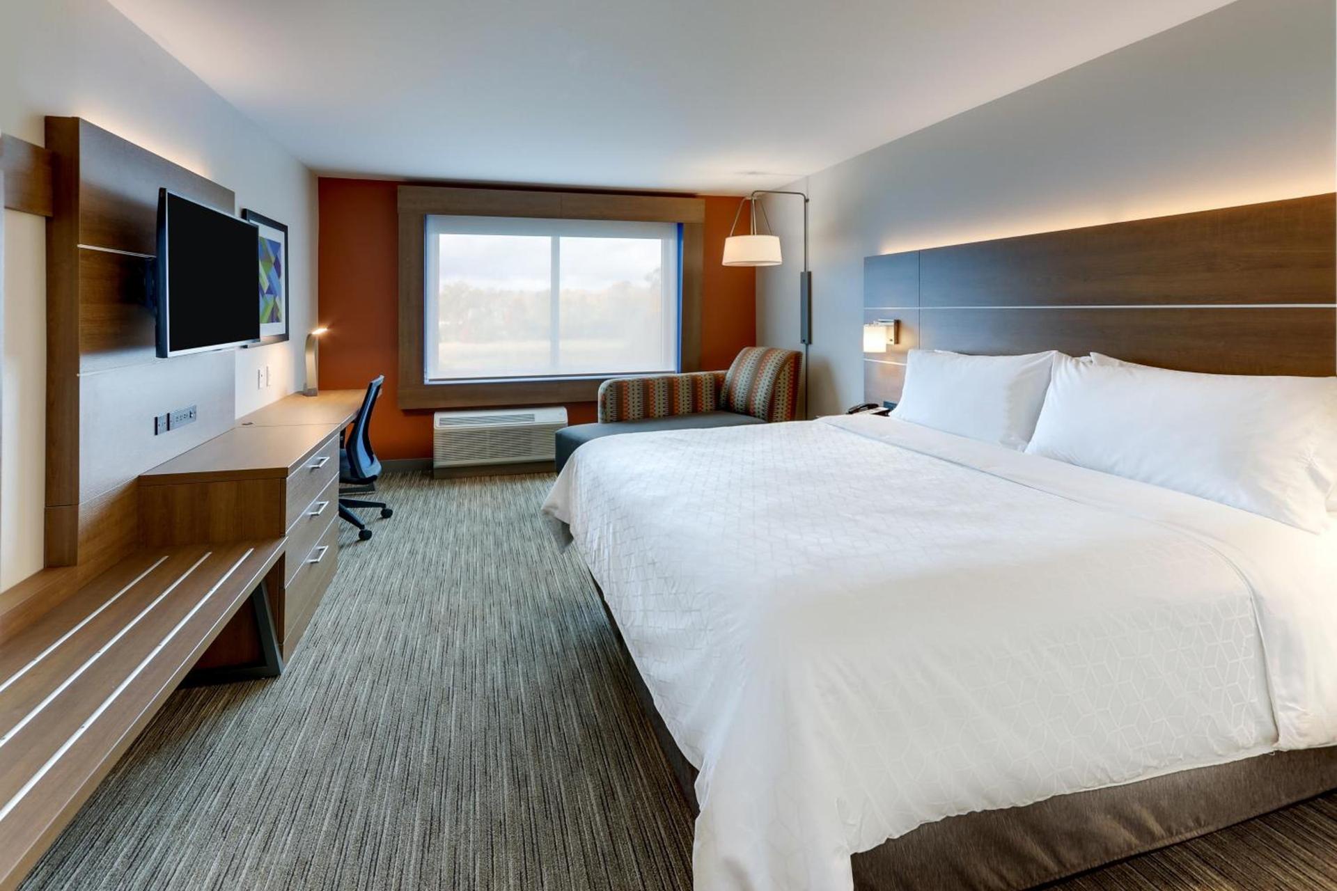 Holiday Inn Express & Suites - Middletown - Goshen by IHG photo 4