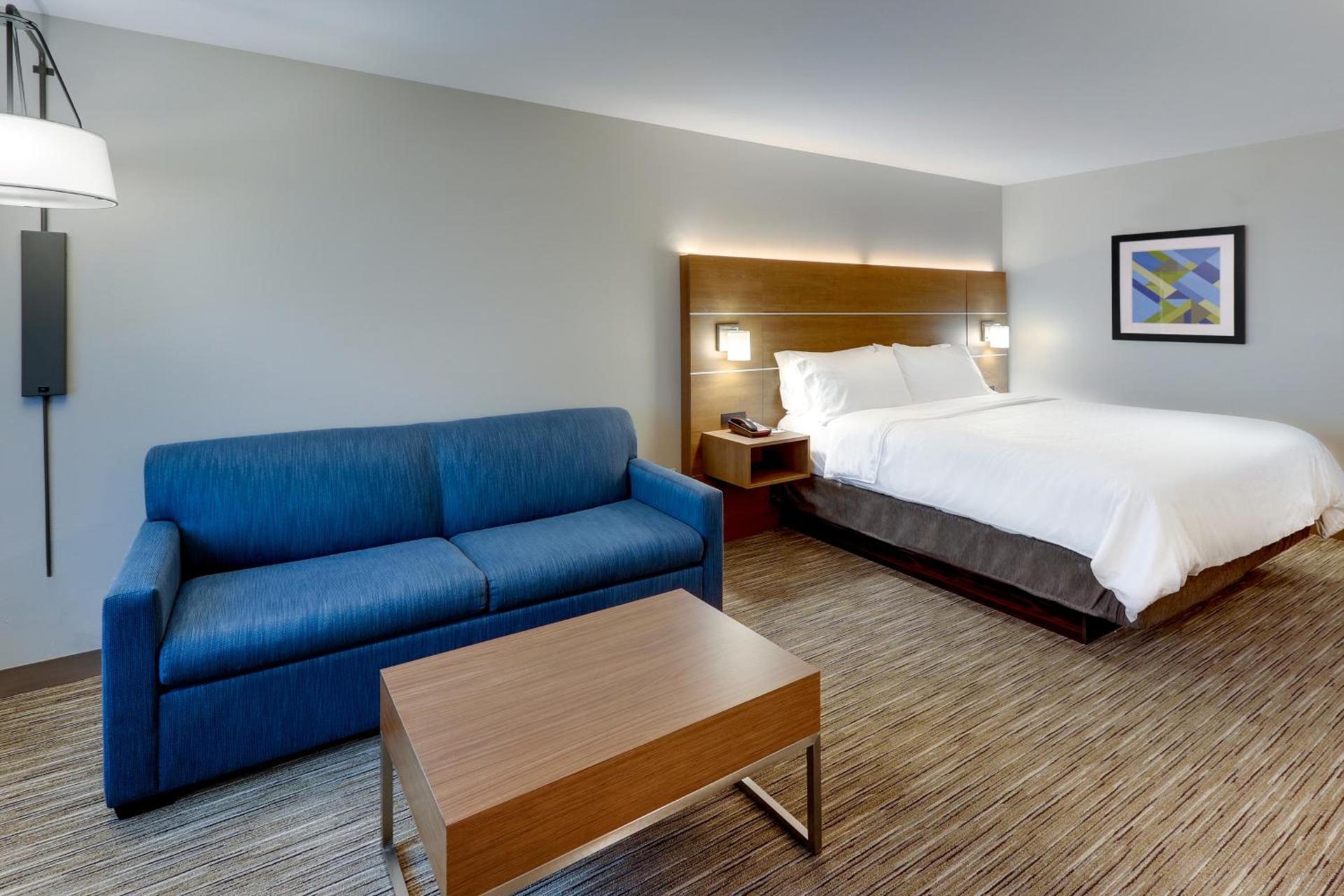 Holiday Inn Express & Suites - Middletown - Goshen by IHG photo 22