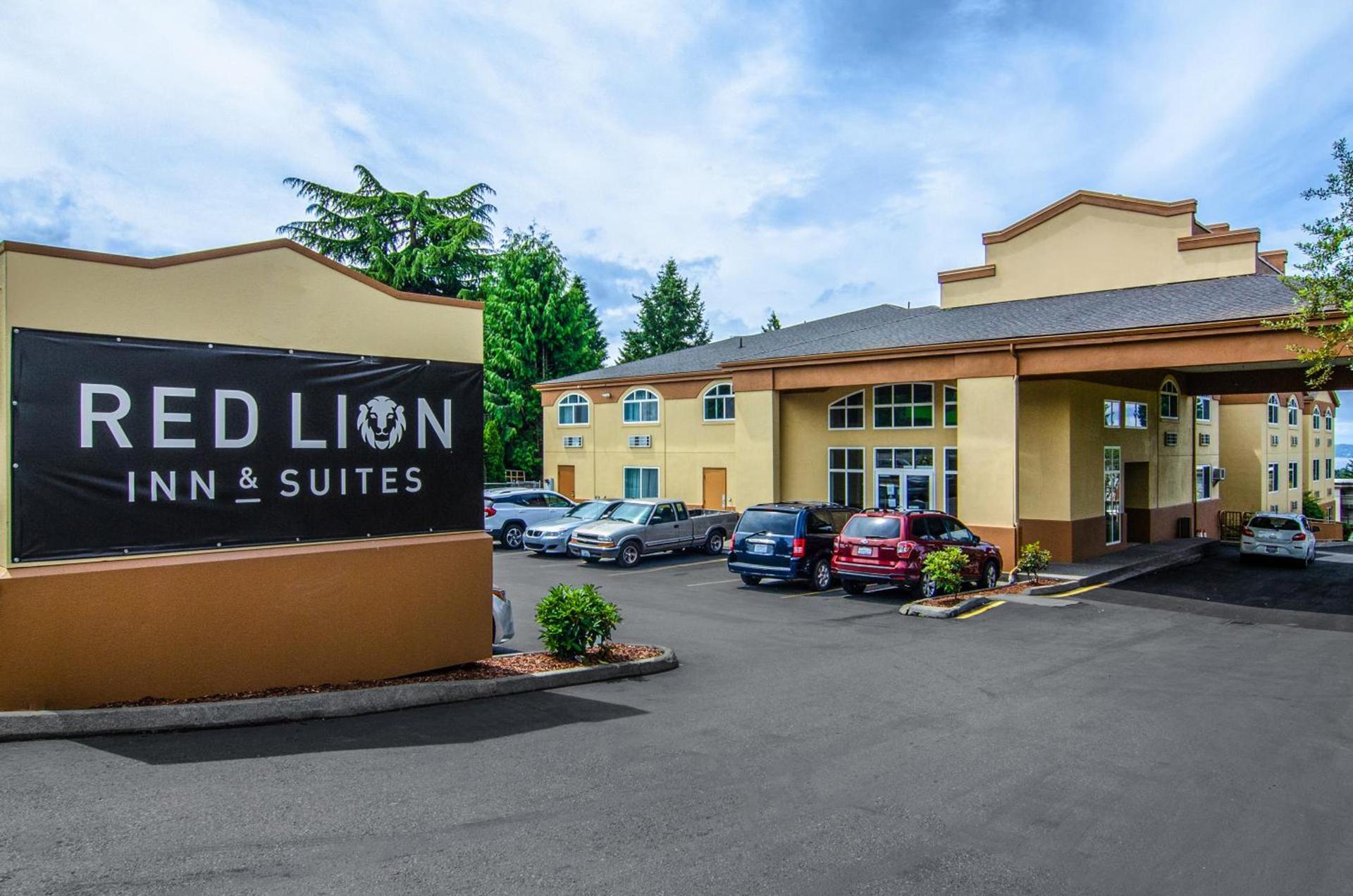 Red Lion Inn & Suites Des Moines — hotel in Des Moines