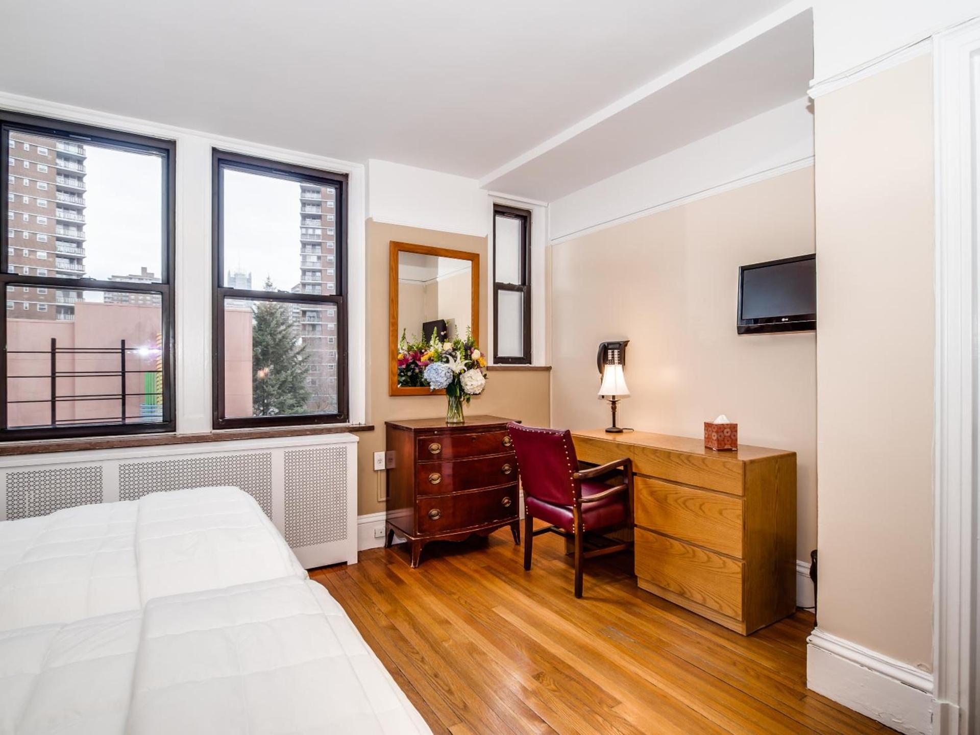 Leo House photo 12