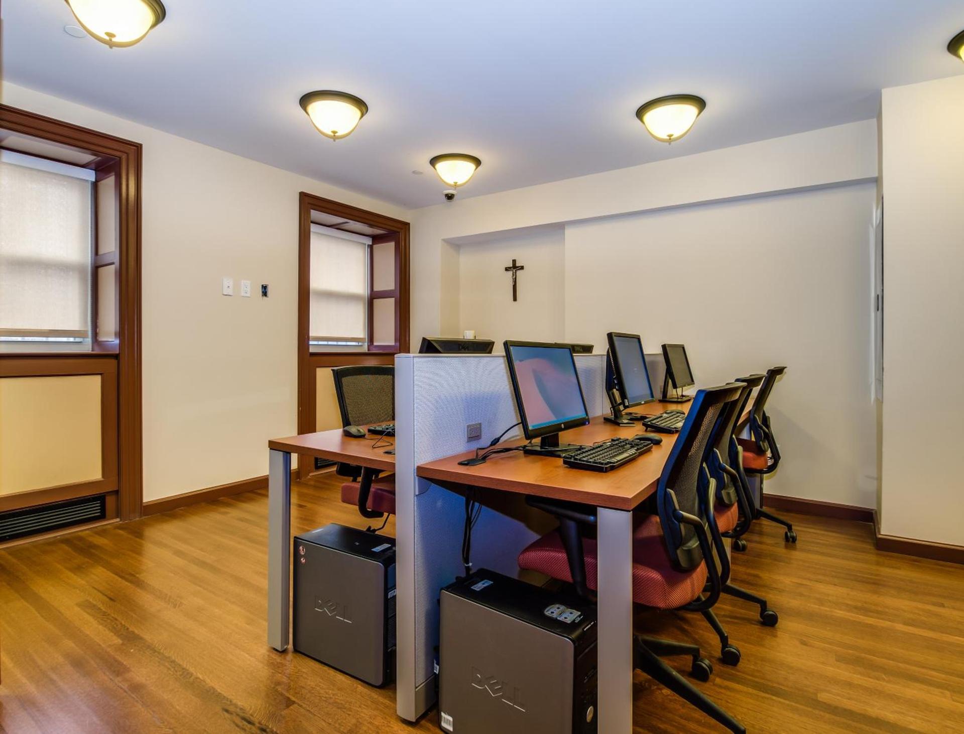Leo House photo 29