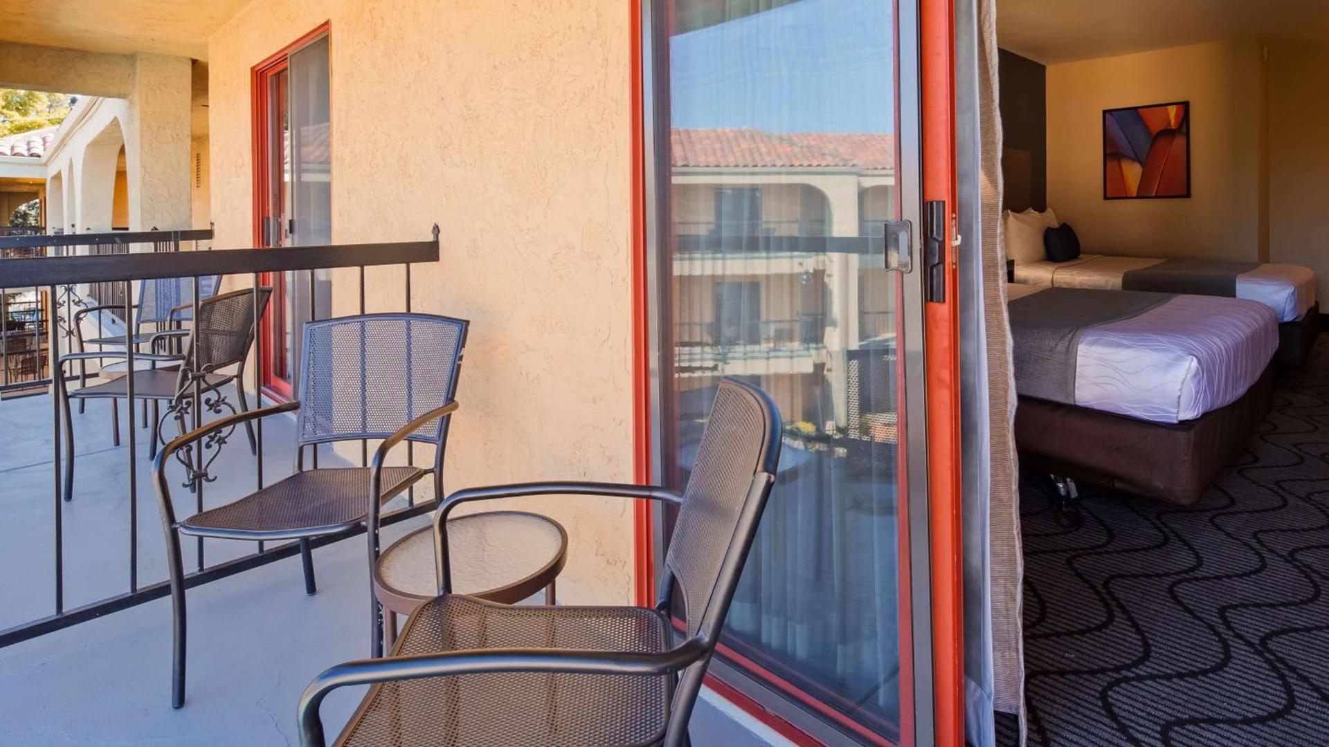 Best Western Plus Heritage Inn photo 28
