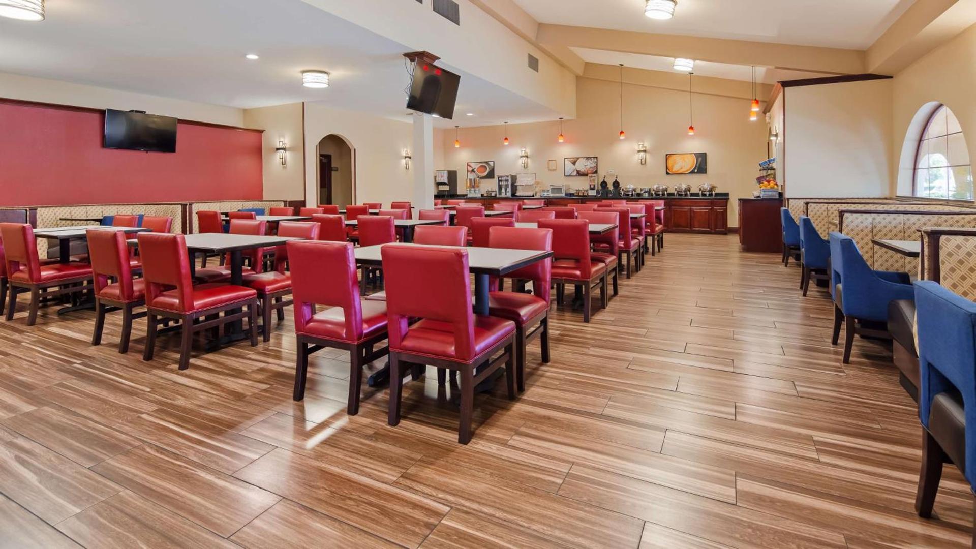 Best Western Plus Heritage Inn photo 7