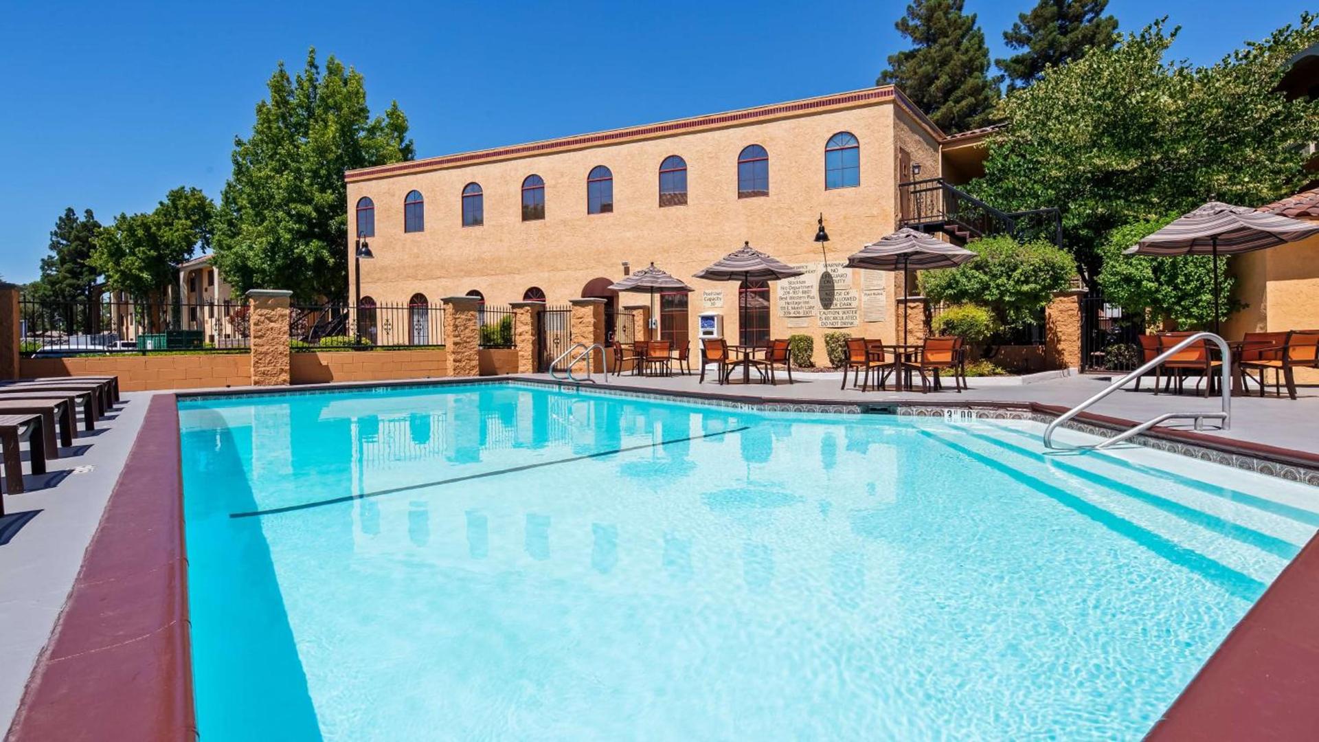Best Western Plus Heritage Inn photo 10
