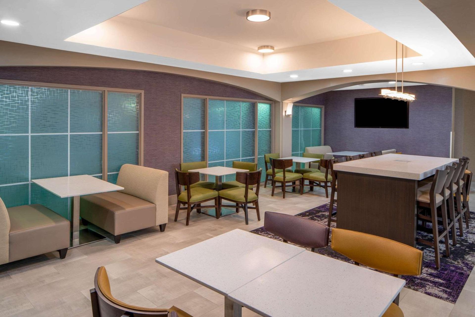 La Quinta by Wyndham Atlanta Stockbridge photo 6