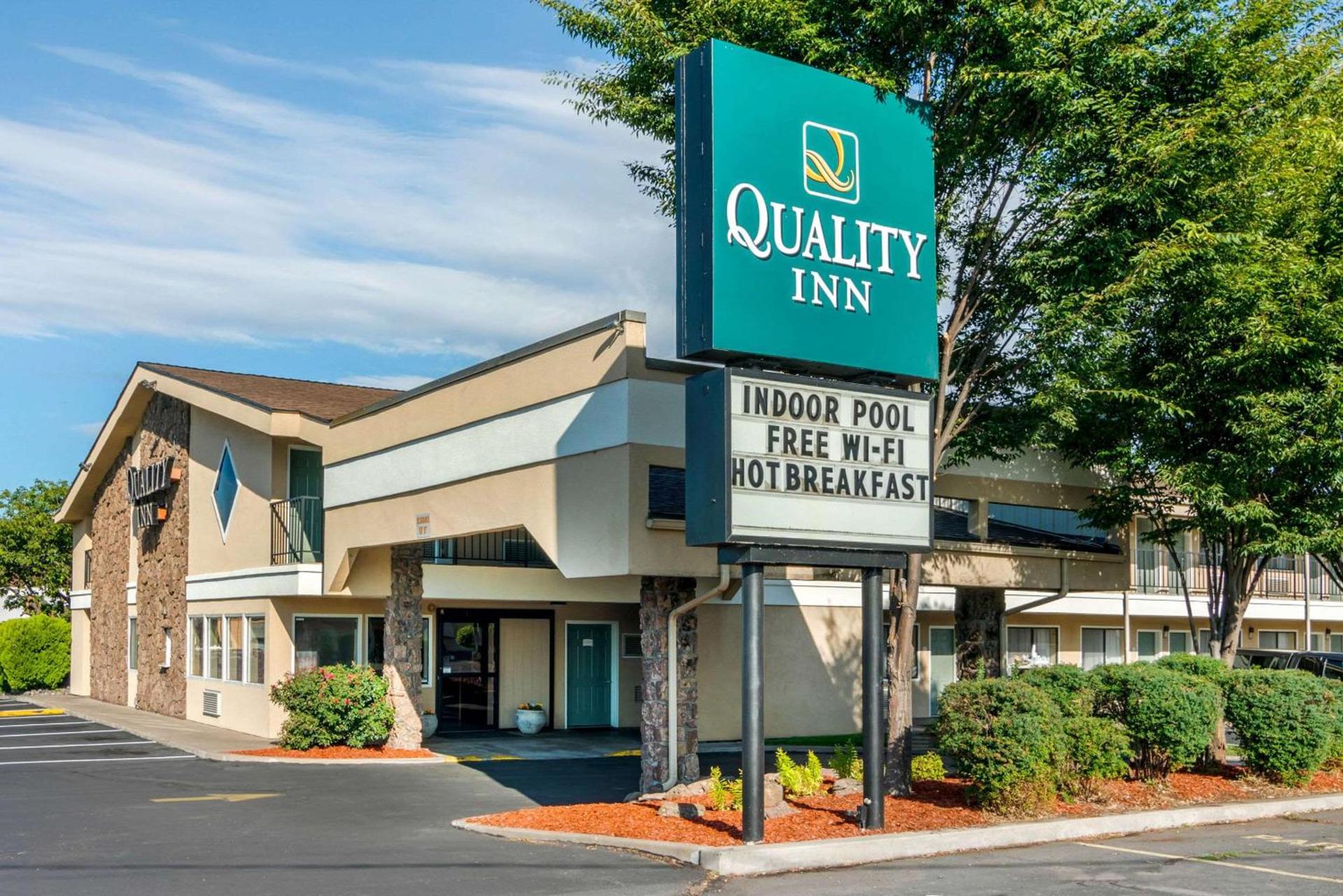 Quality Inn Klamath Falls - Crater Lake Gateway photo 1
