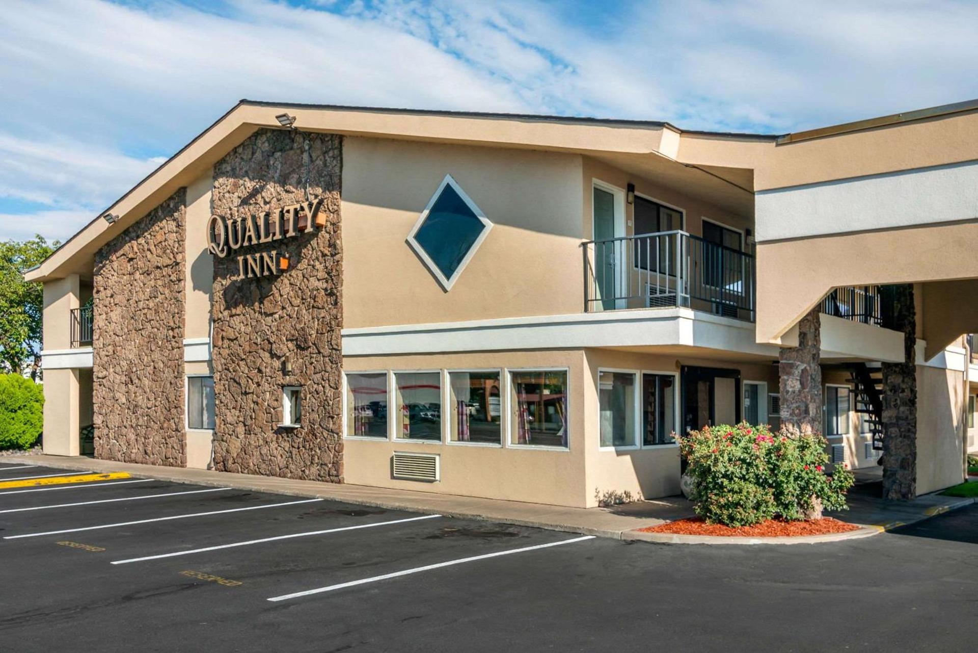 Quality Inn Klamath Falls - Crater Lake Gateway photo 16