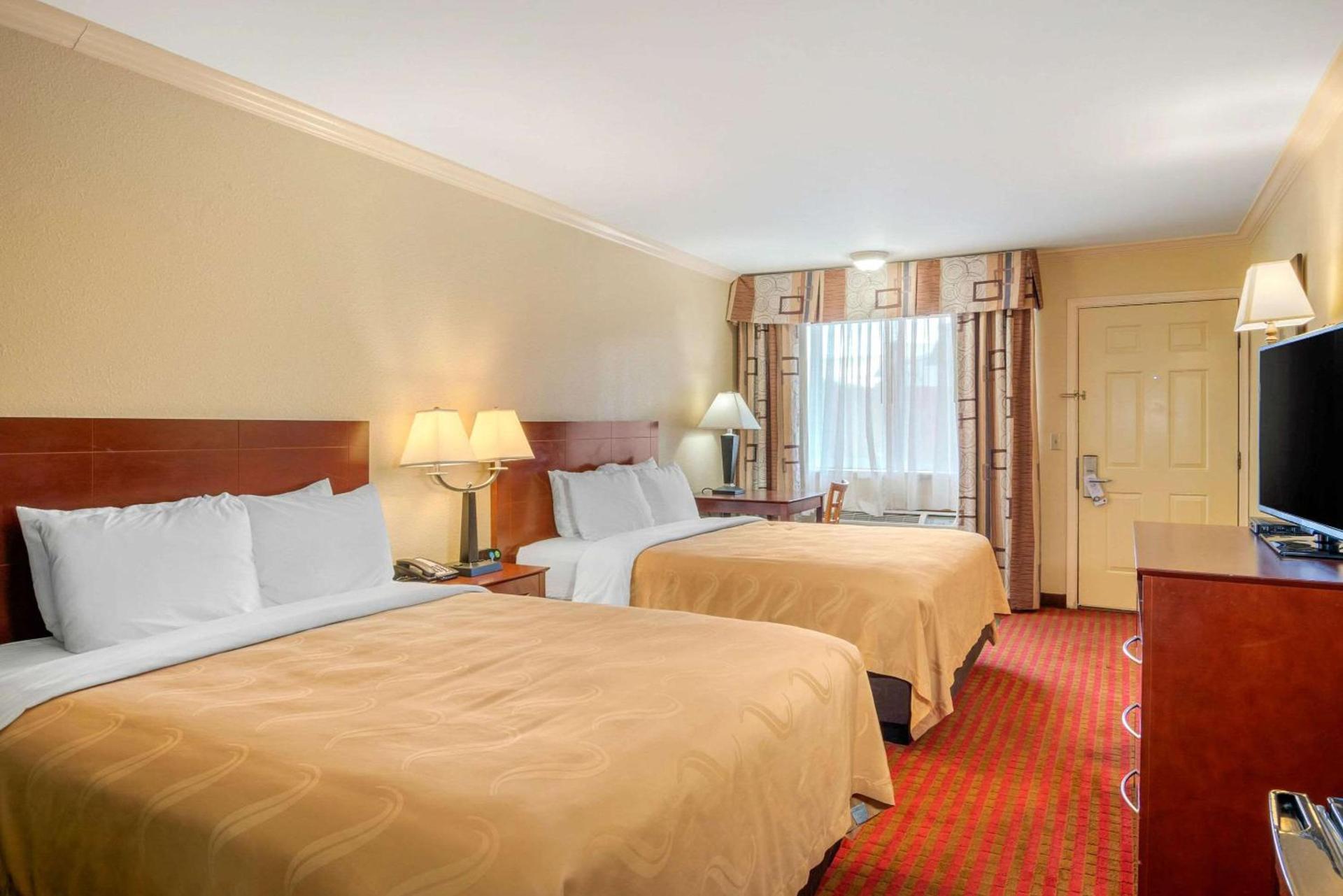 Quality Inn Klamath Falls - Crater Lake Gateway photo 3