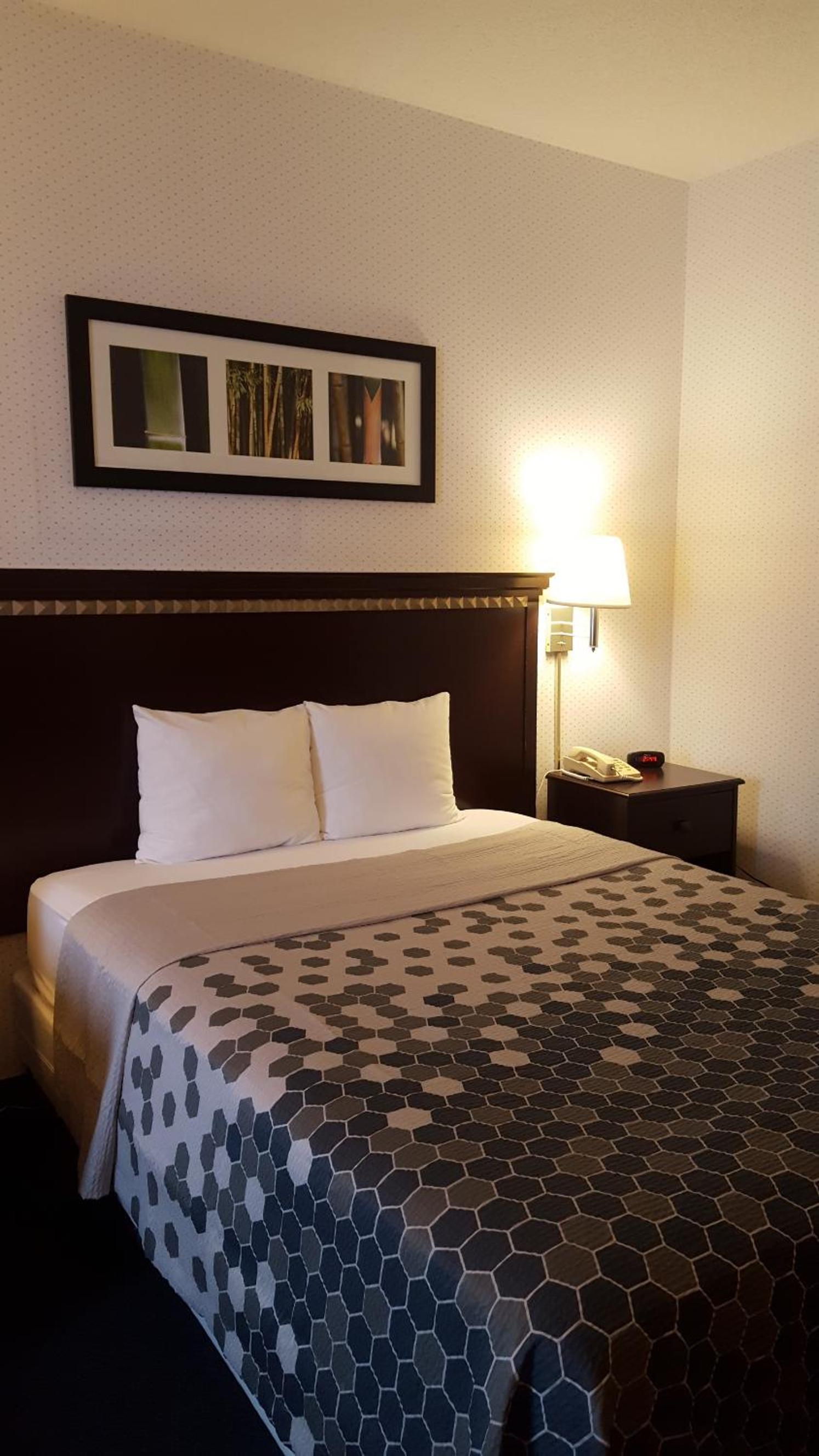 Rodeway Inn Urbana Champaign University Area photo 44