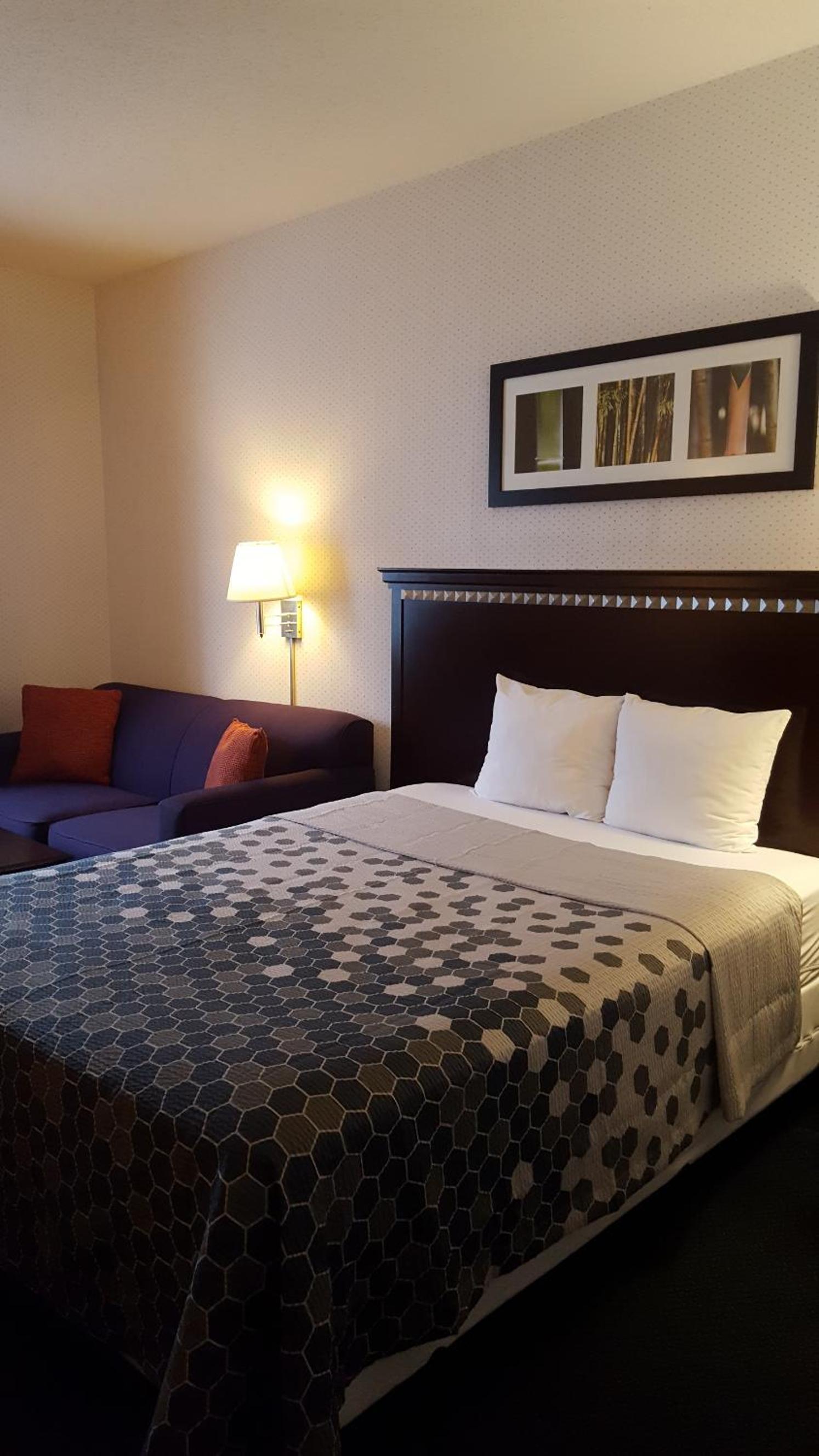Rodeway Inn Urbana Champaign University Area photo 46