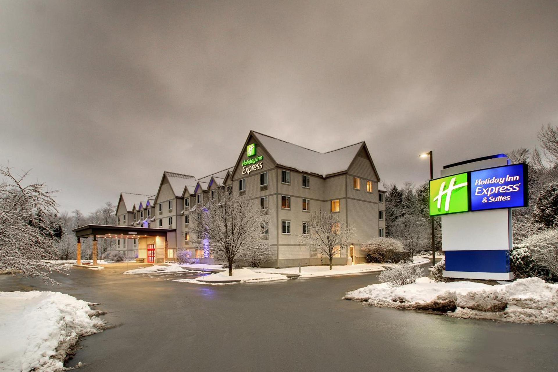 Holiday Inn Express & Suites - Lincoln East - White Mountains by IHG photo 77