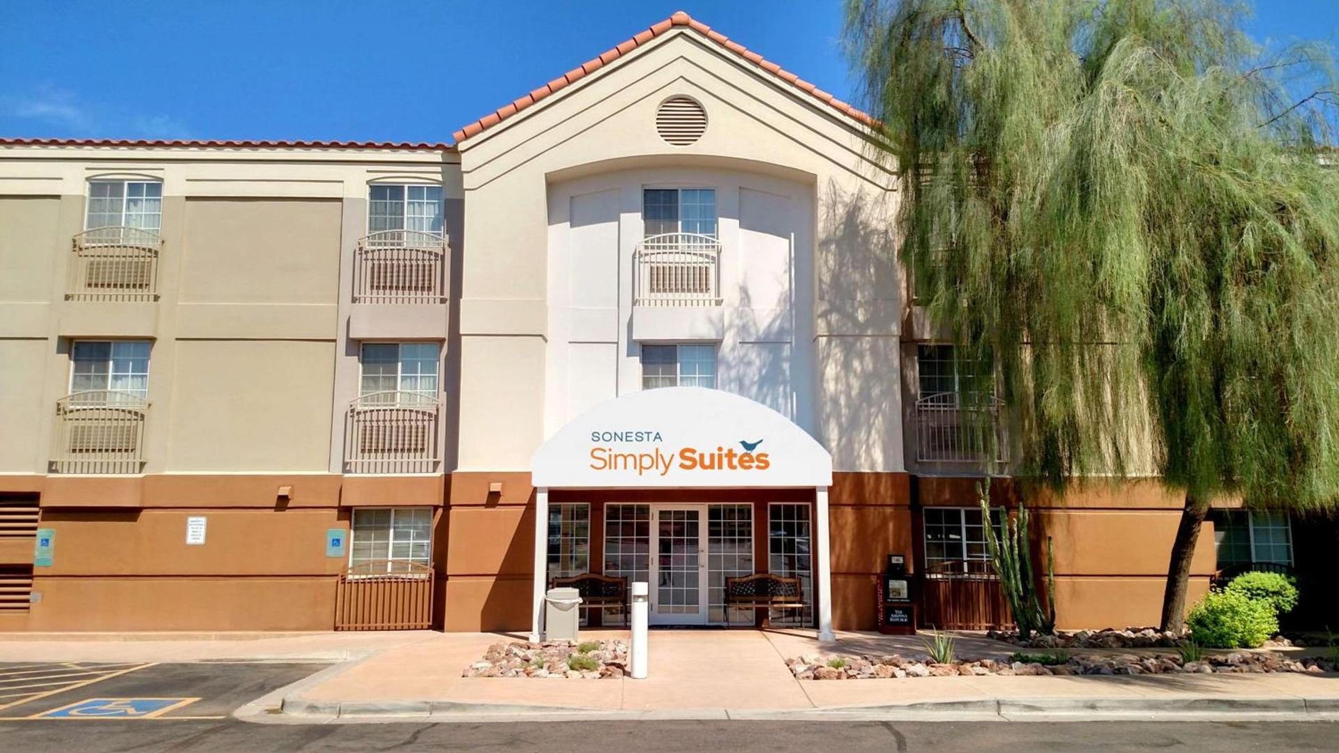 Sonesta Simply Suites Phoenix Tempe photo 1