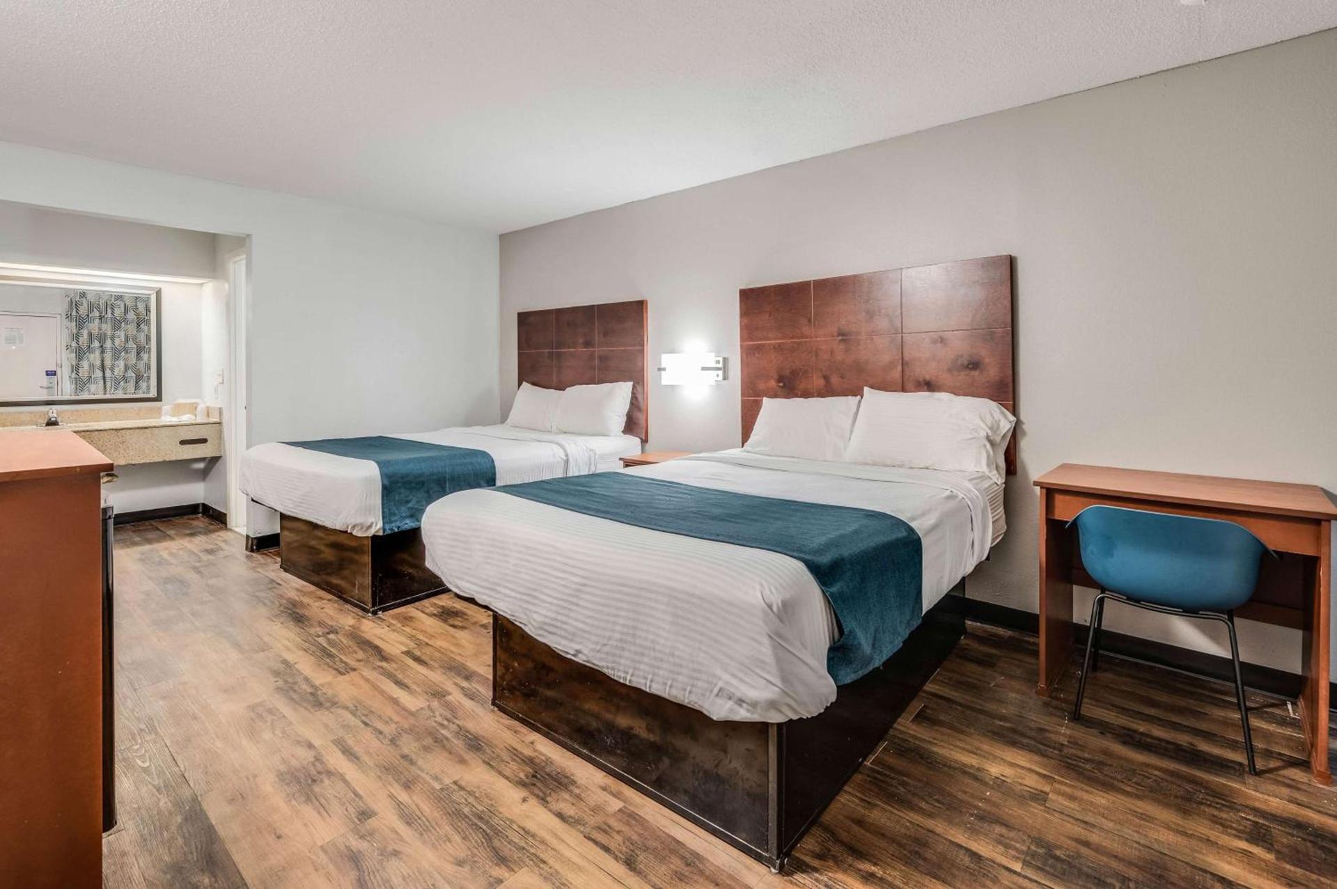 Motel 6-Tupelo, MS - Downtown photo 12
