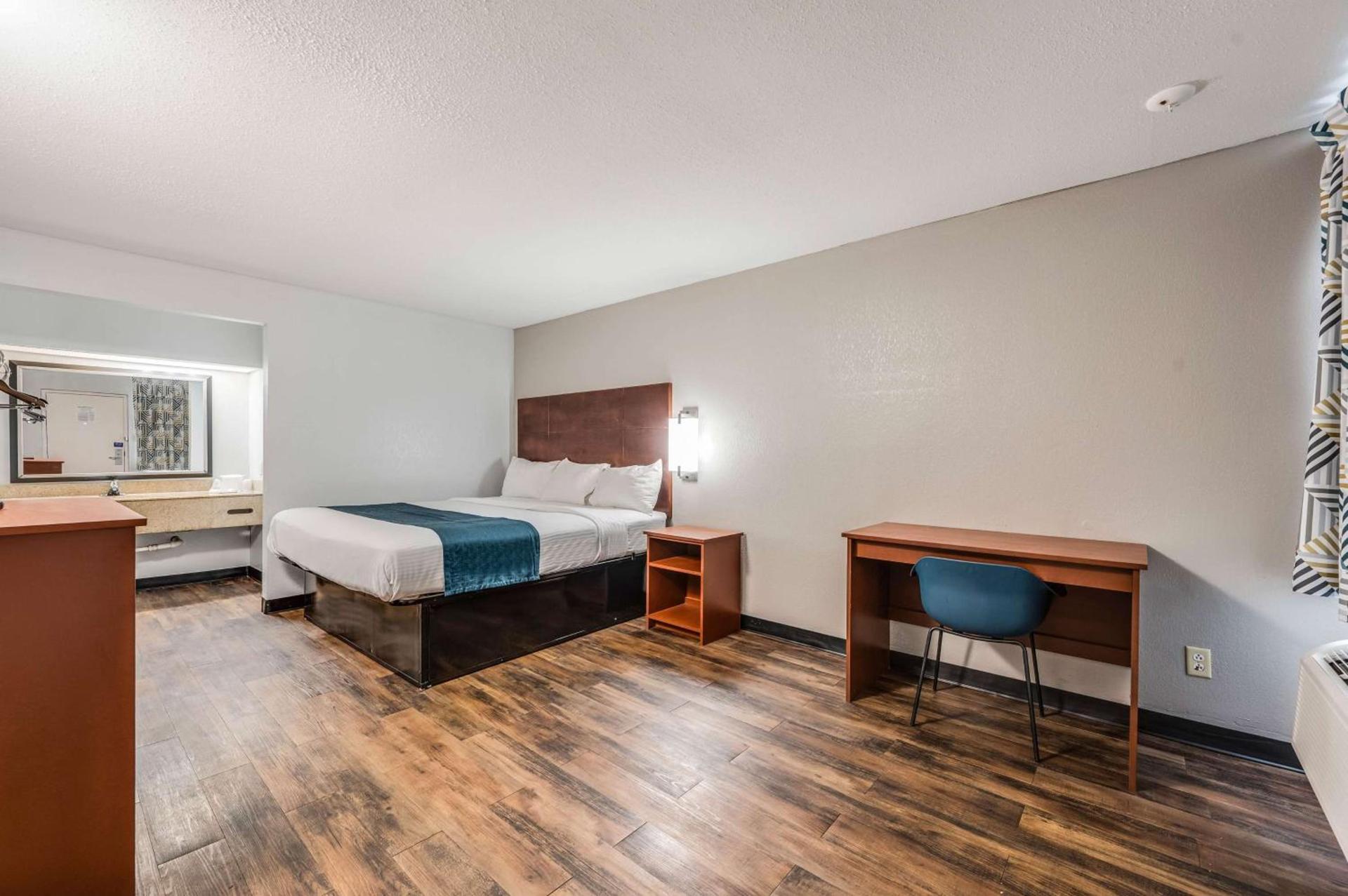 Motel 6-Tupelo, MS - Downtown photo 6
