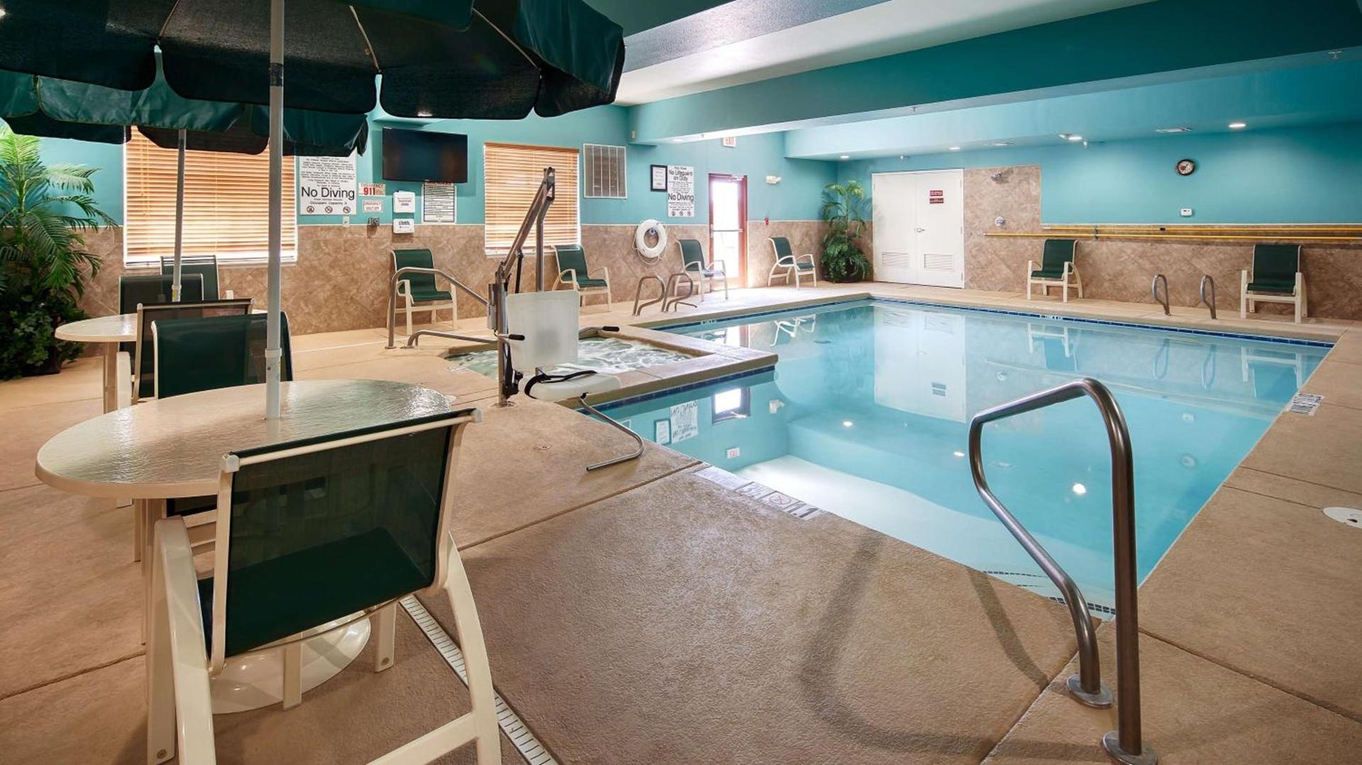 Best Western Plus Monahans Inn and Suites photo 2