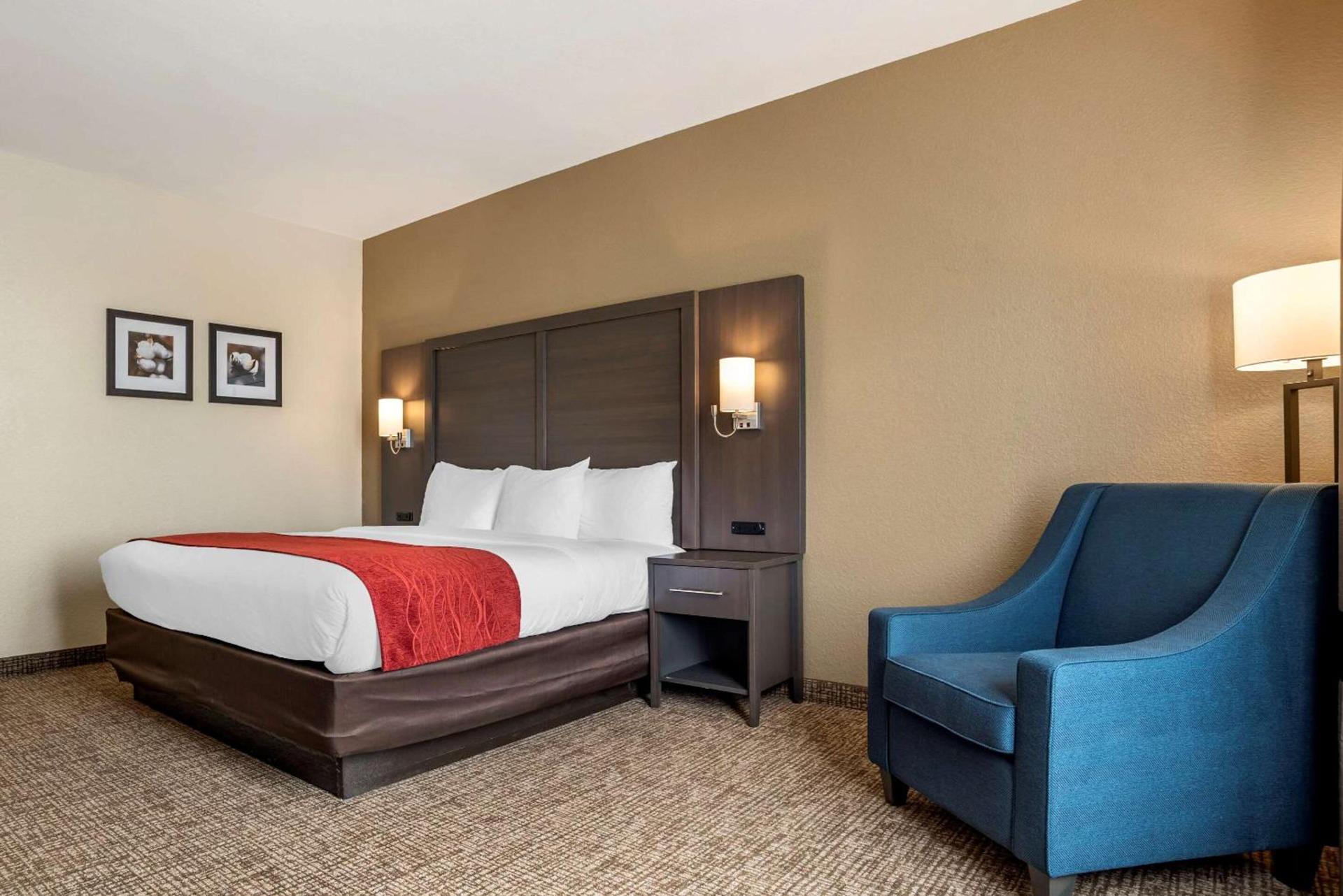 Comfort Inn & Suites Millbrook-Prattville photo 11