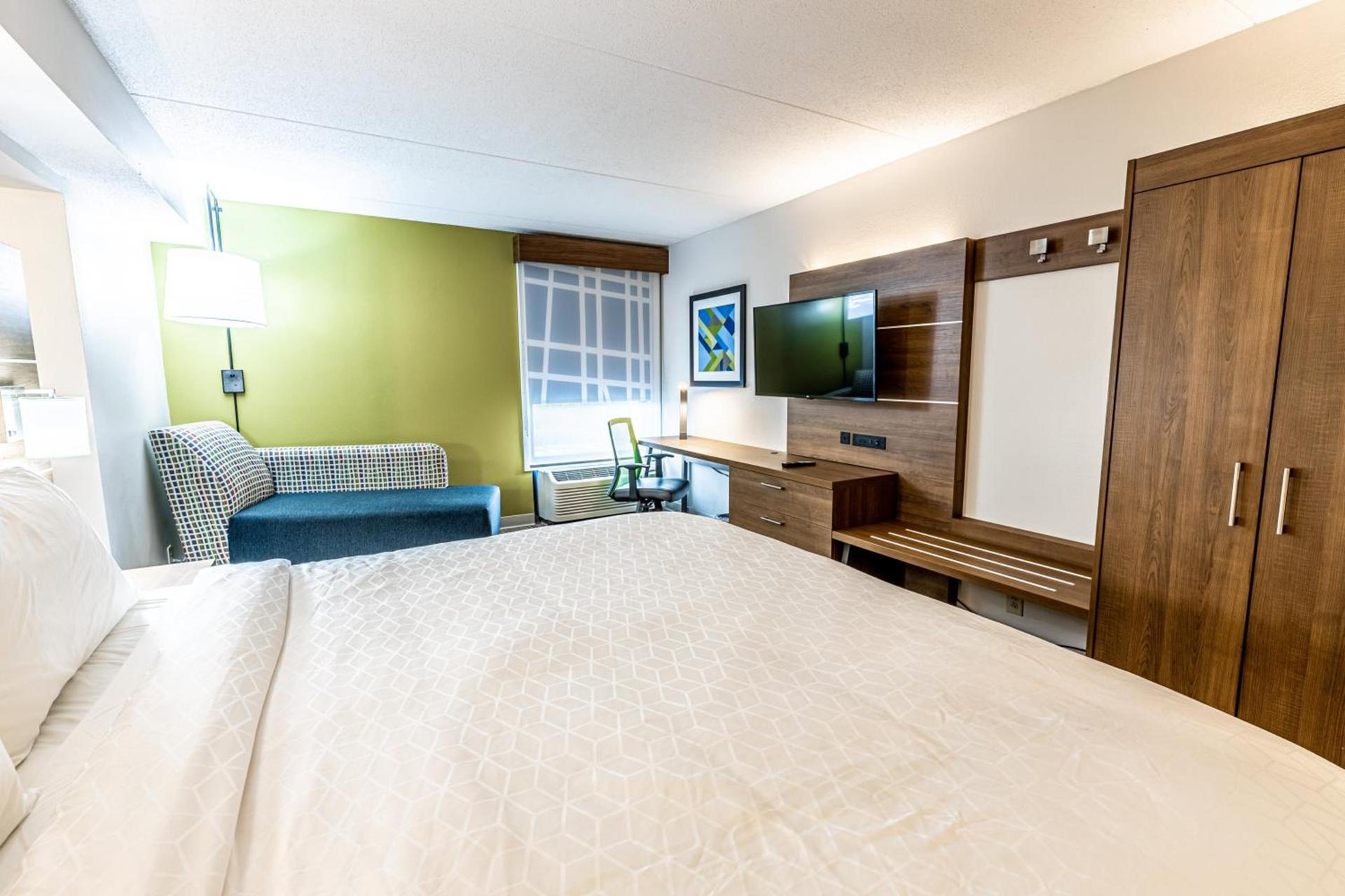 Holiday Inn Express Indianapolis South by IHG photo 46