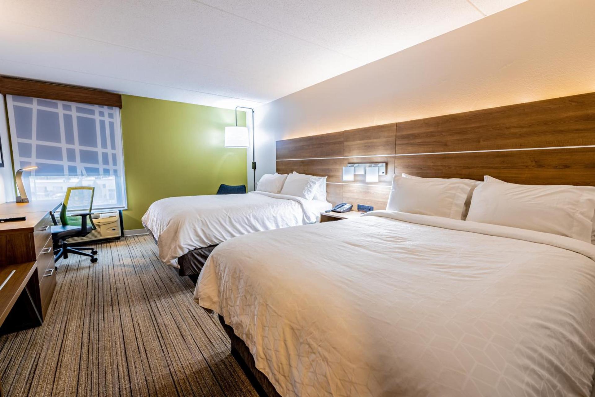Holiday Inn Express Indianapolis South by IHG photo 40