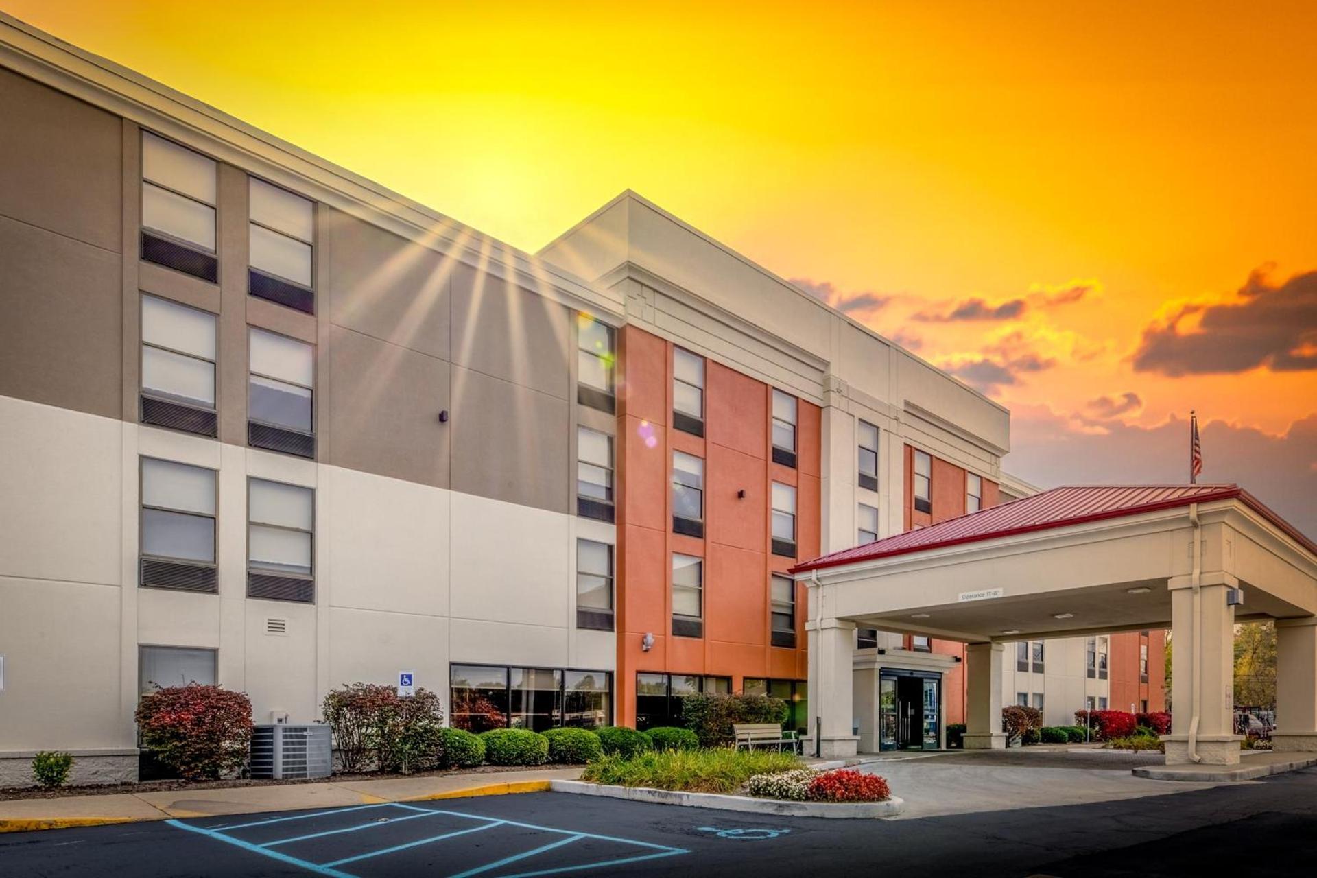 Holiday Inn Express Indianapolis South by IHG photo 24
