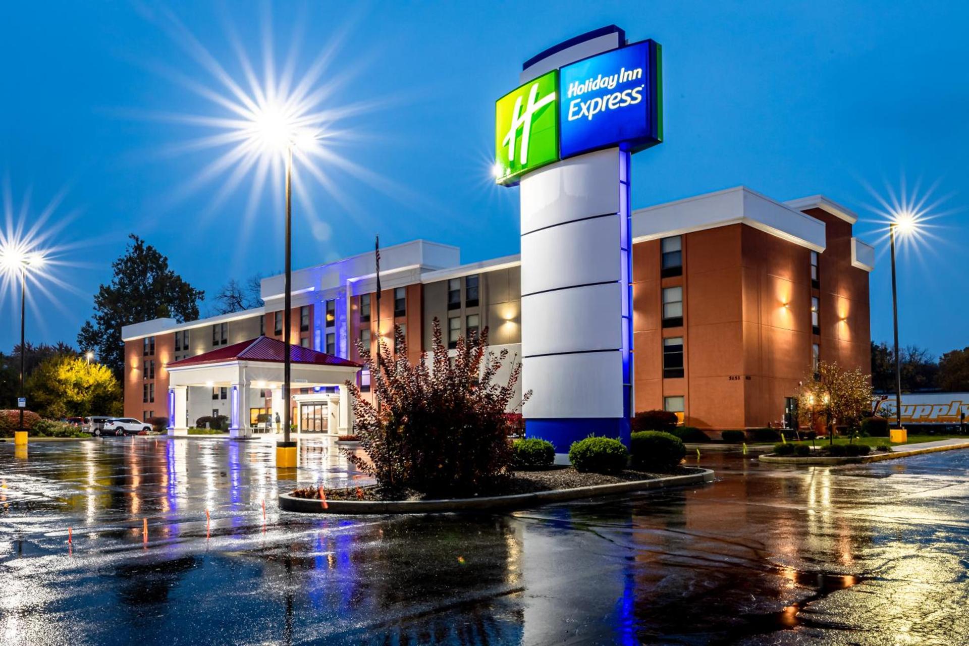 Holiday Inn Express Indianapolis South by IHG photo 25