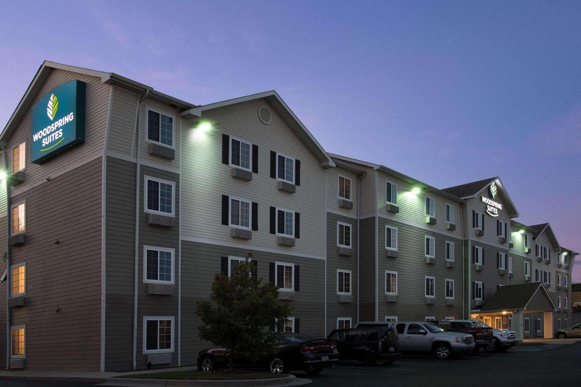 WoodSpring Suites Augusta Riverwatch photo 4