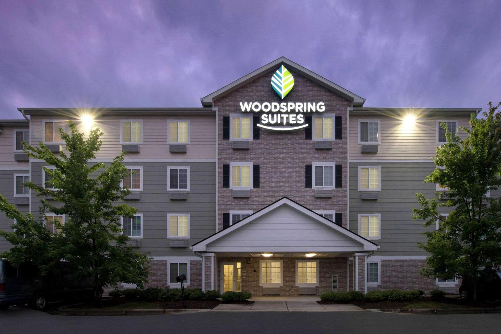 WoodSpring Suites Raleigh Apex photo 1