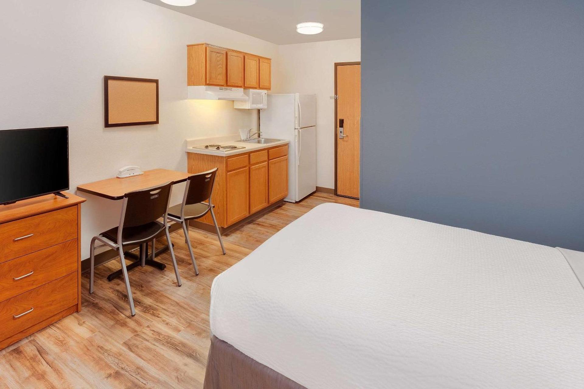 WoodSpring Suites Ankeny Des Moines photo 6