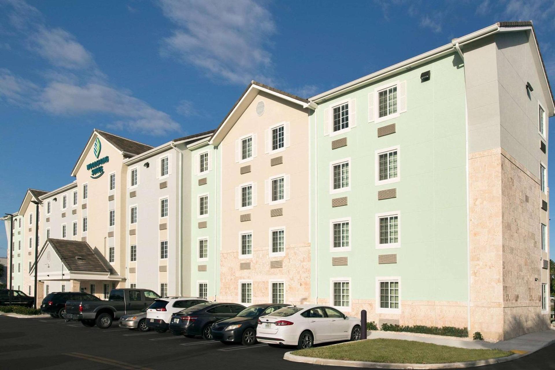 WoodSpring Suites Miami Southwest photo 2