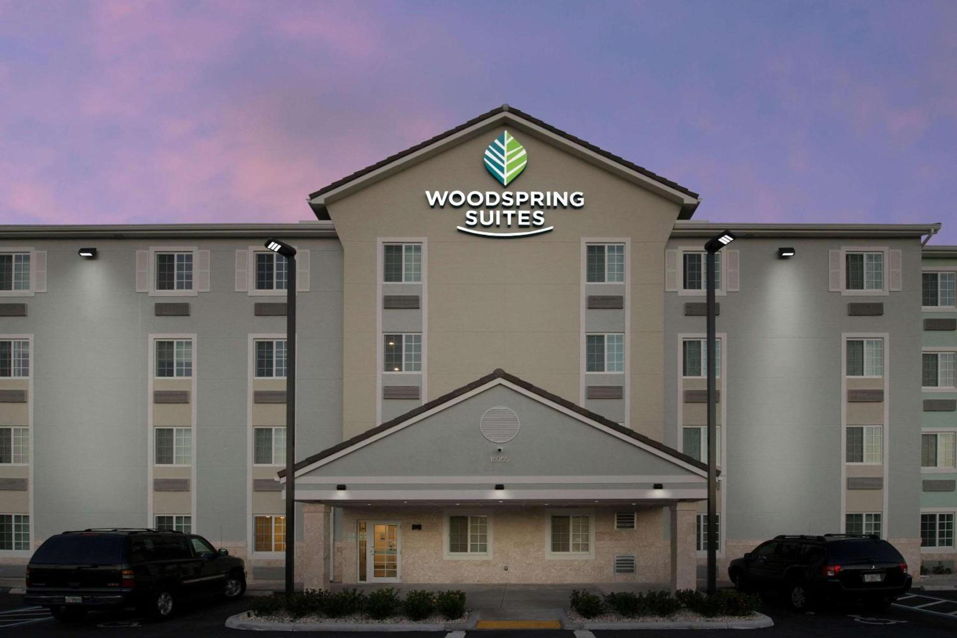 WoodSpring Suites Miami Southwest photo 3
