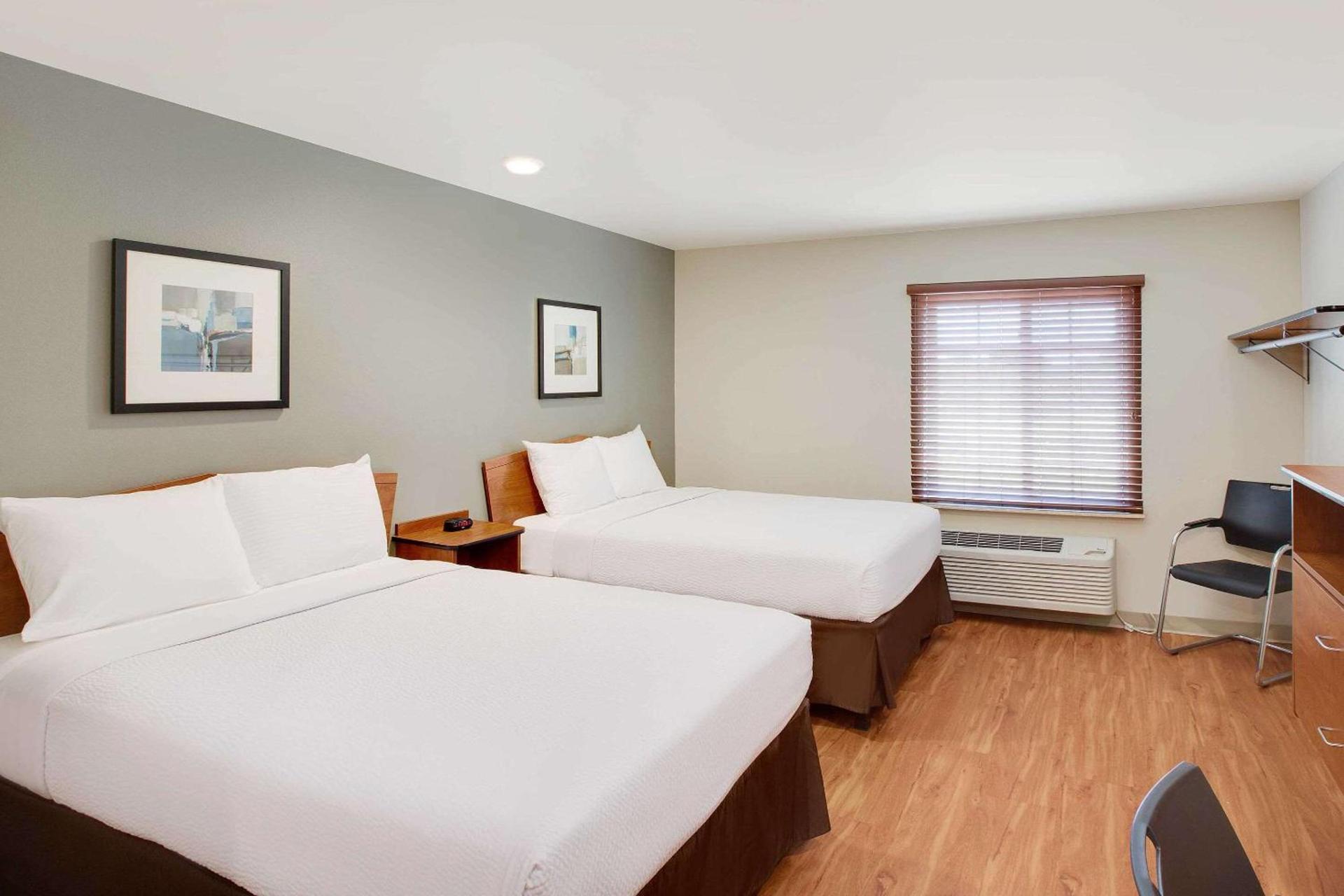 WoodSpring Suites Lake Charles photo 11