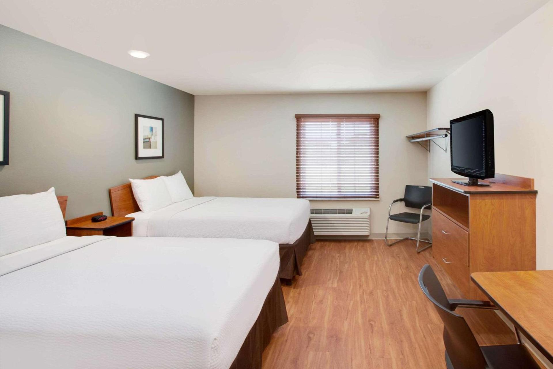 WoodSpring Suites Lake Charles photo 12