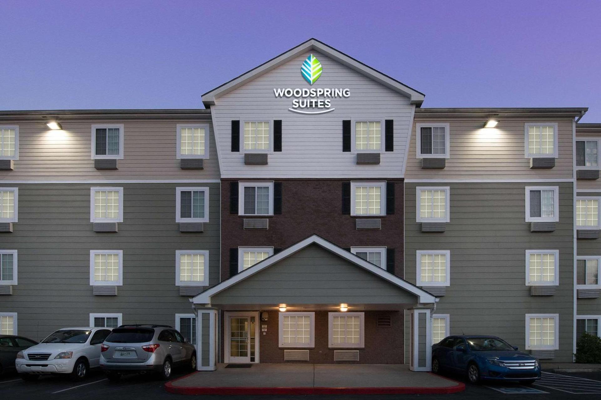 WoodSpring Suites Murfreesboro photo 4