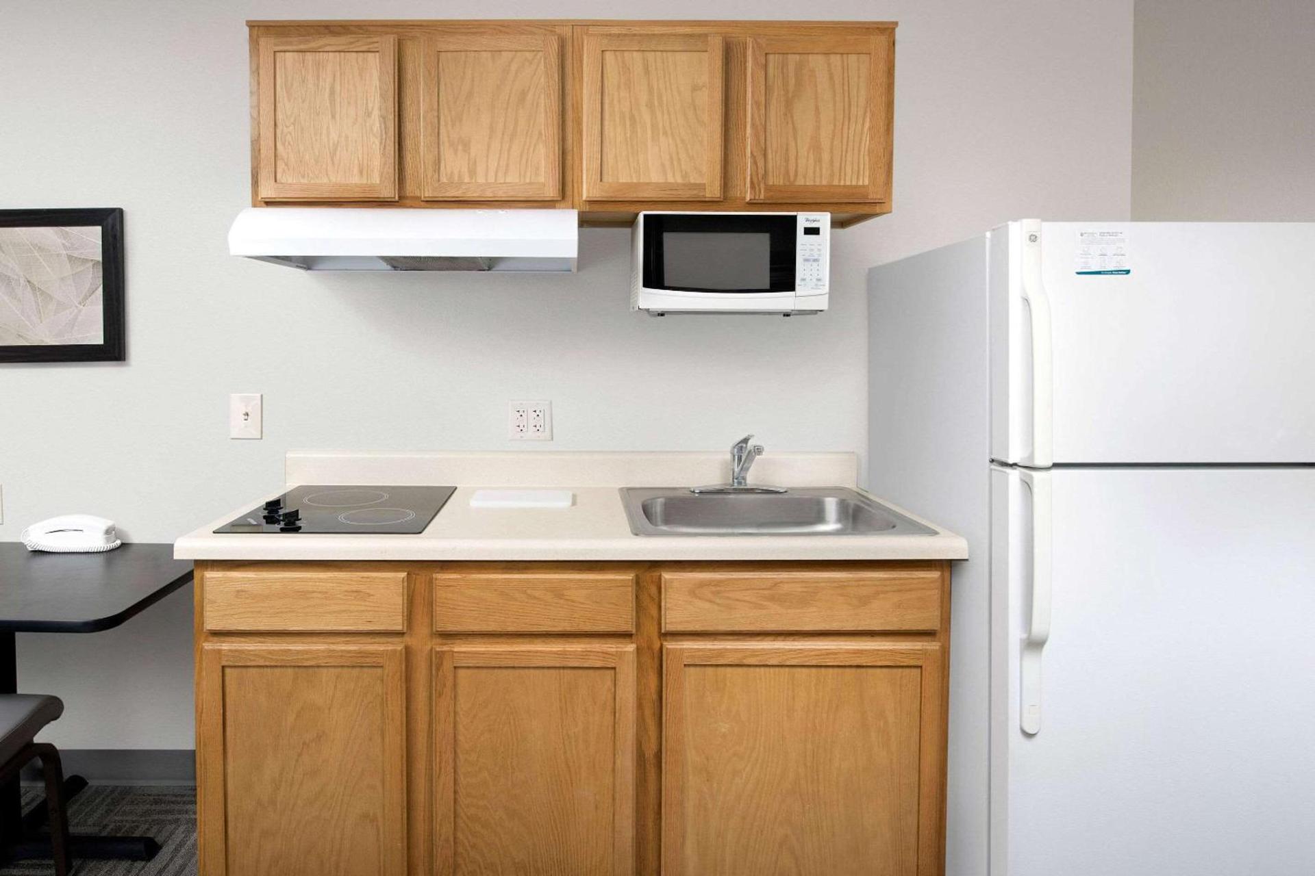 WoodSpring Suites Murfreesboro photo 11