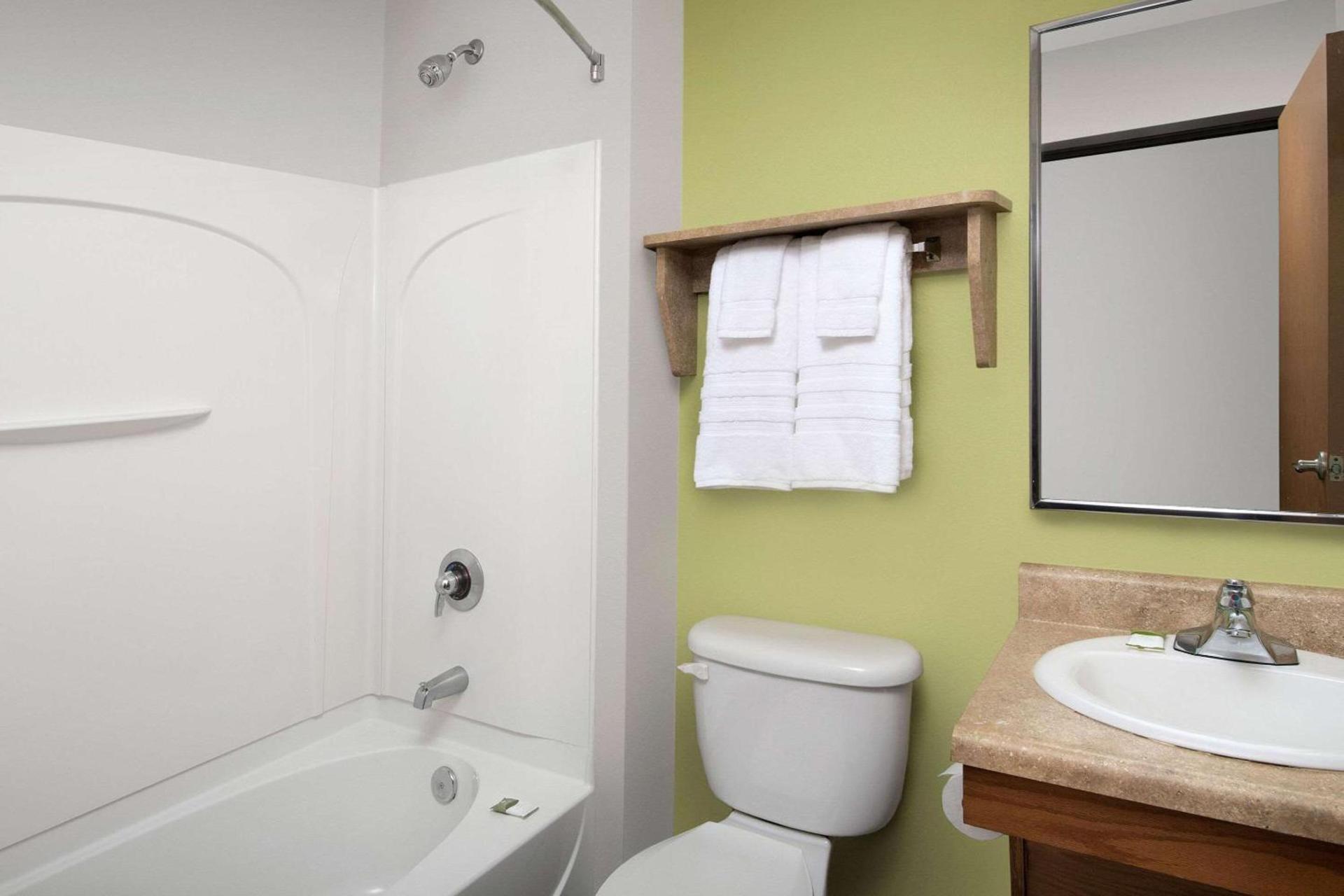 WoodSpring Suites Murfreesboro photo 12