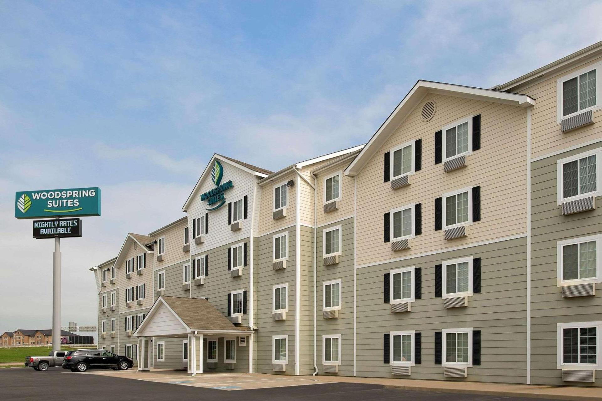 WoodSpring Suites Waco near University photo 3